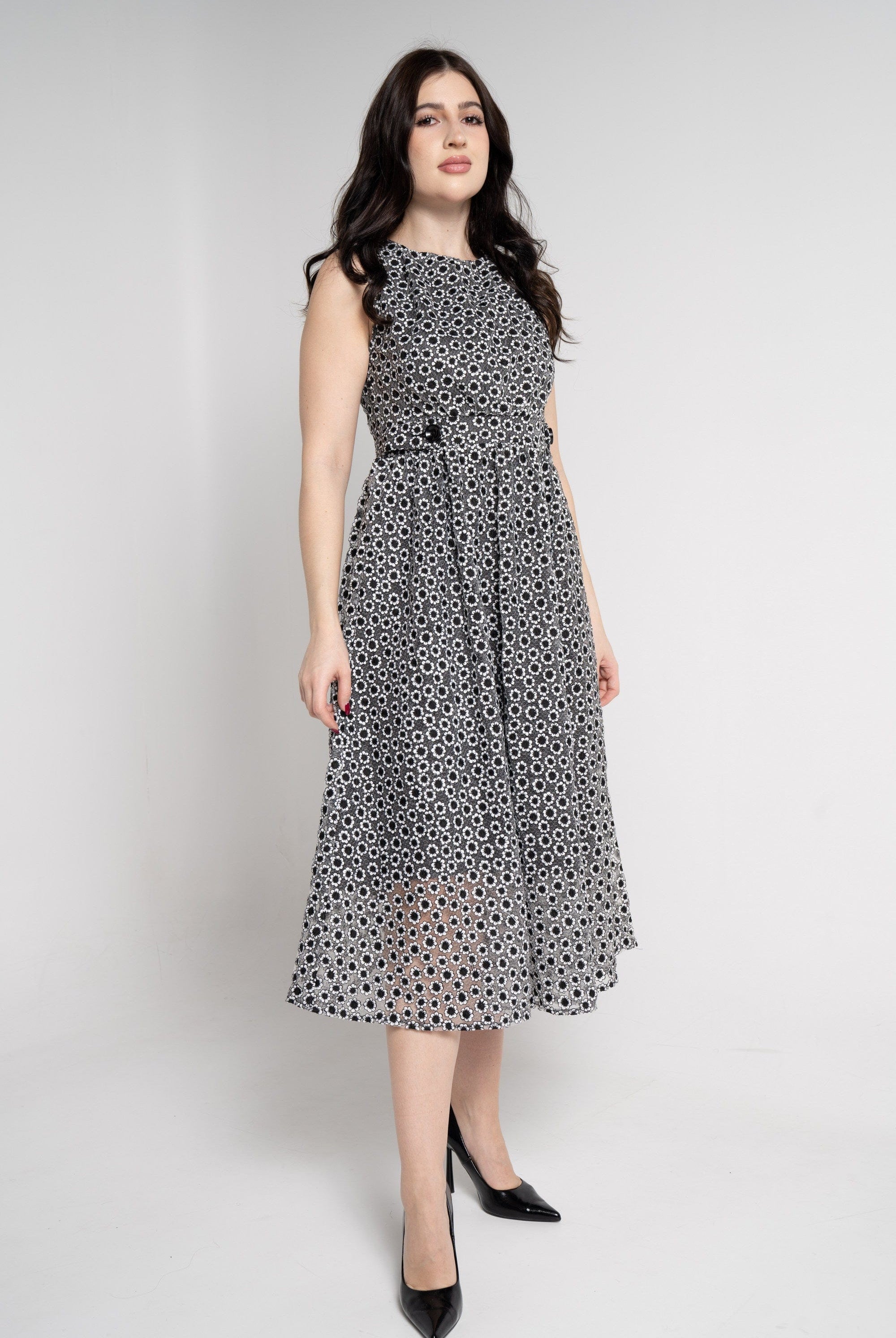 نتشي فستان كت مورد كلوش مخصر نسائي أسود