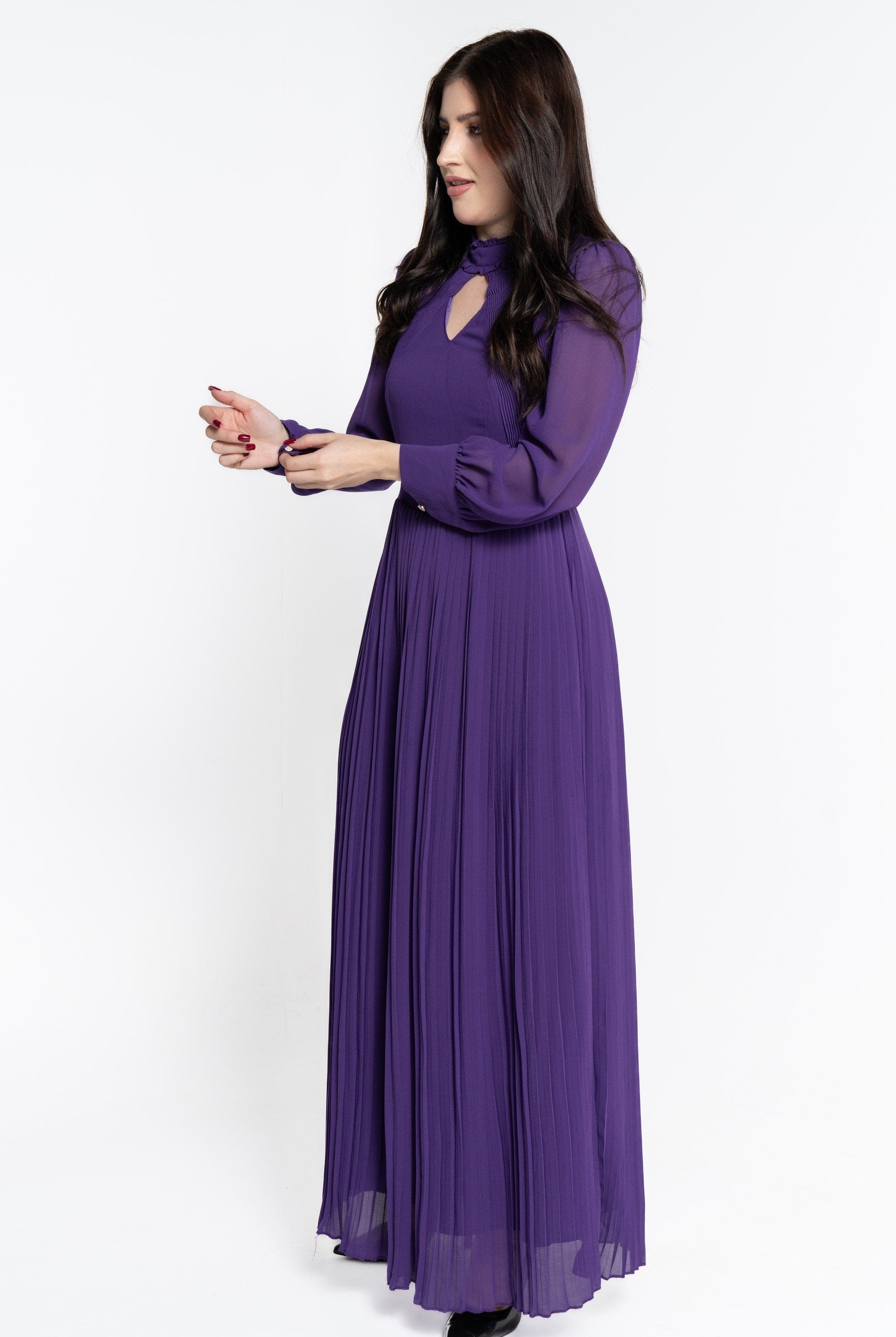 نتشي فستان طويل بفتحة أمامية واسع من أسفل كم طويل نسائي