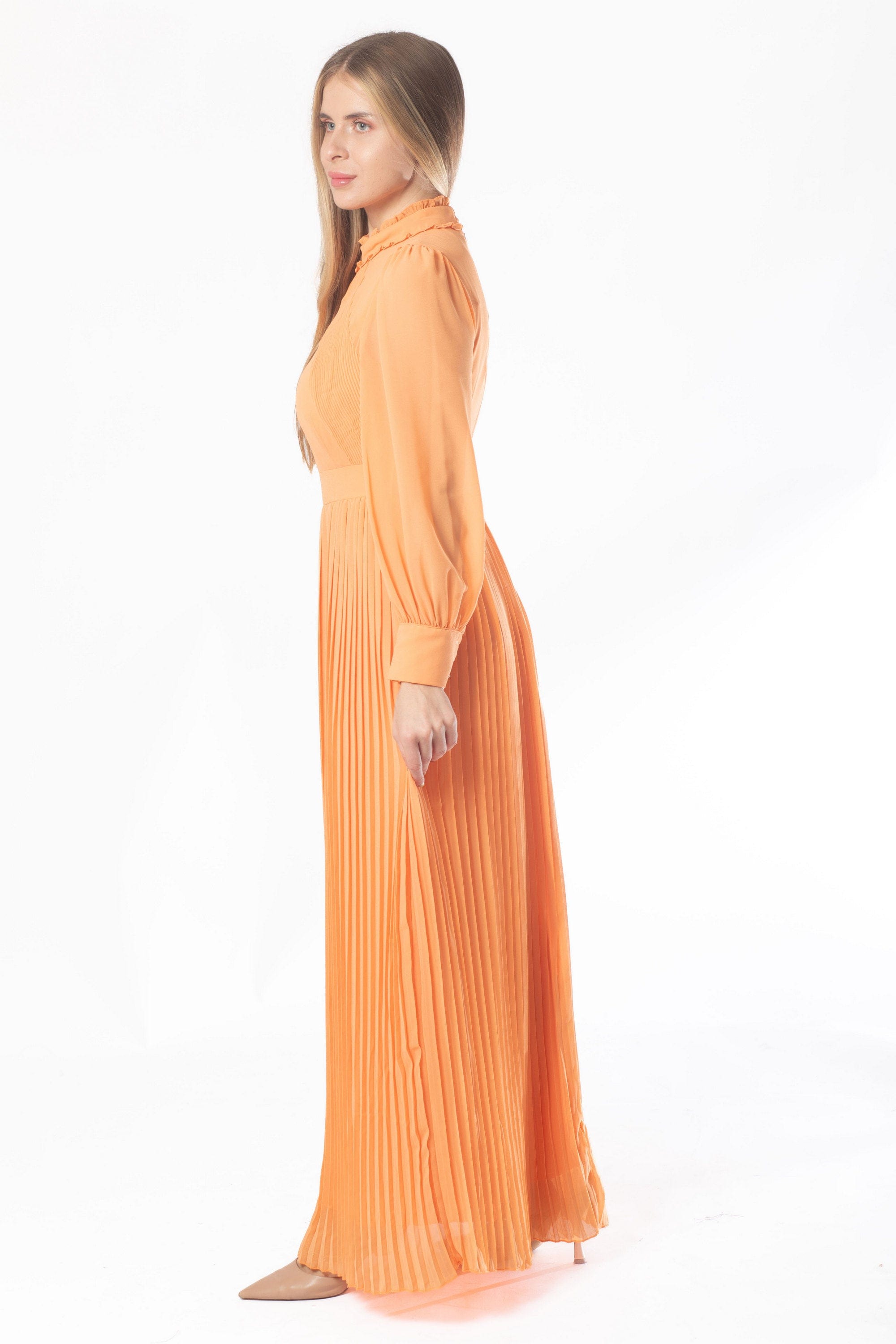 نتشي فستان طويل بفتحة أمامية واسع من أسفل كم طويل نسائي