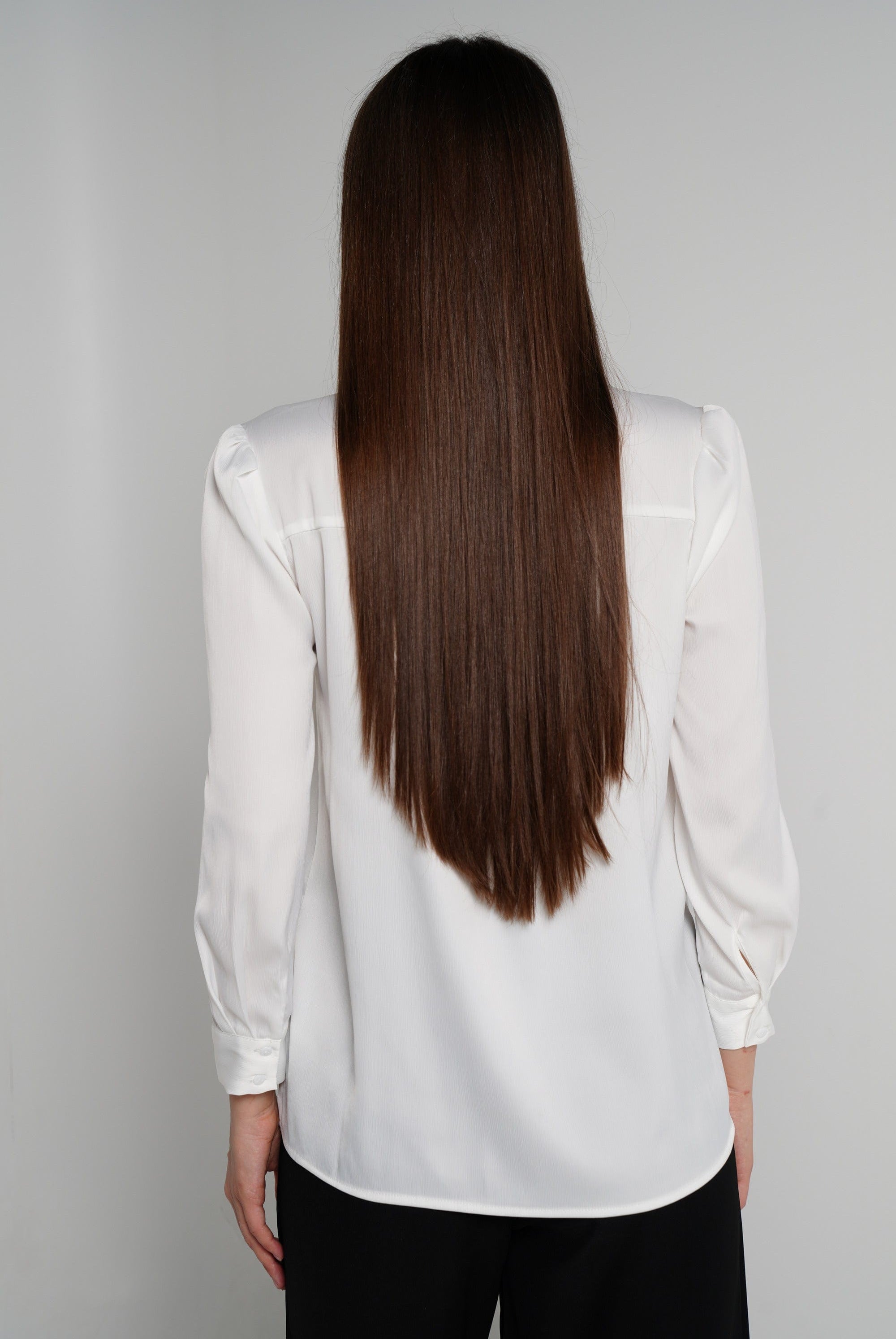 نتشي بلوزة طويلة بربطة عنق وفتحة صدر كم طويل نسائي