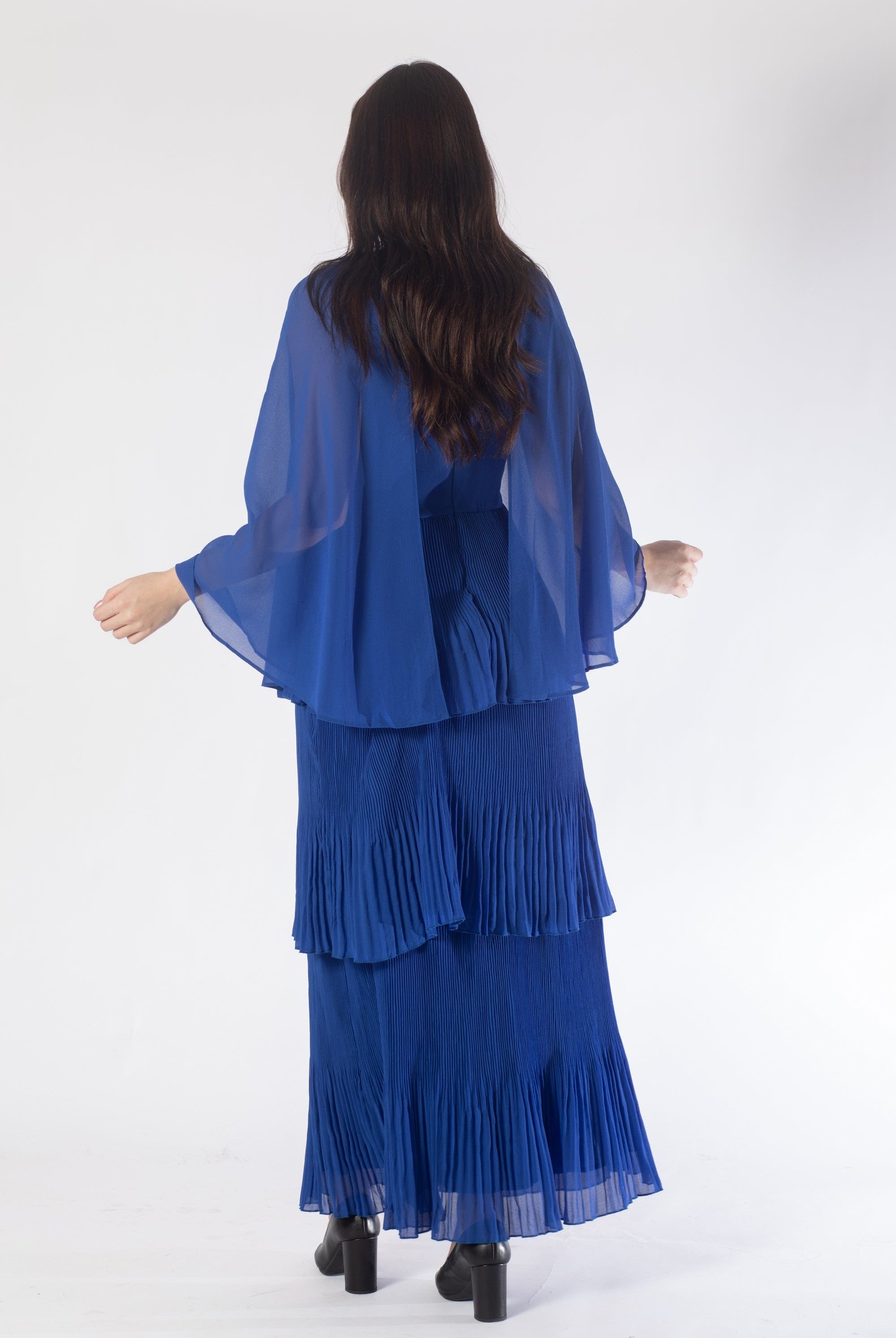 نتشي فستان ماكسي بأكمام فراشة بطيات مخصر نسائي