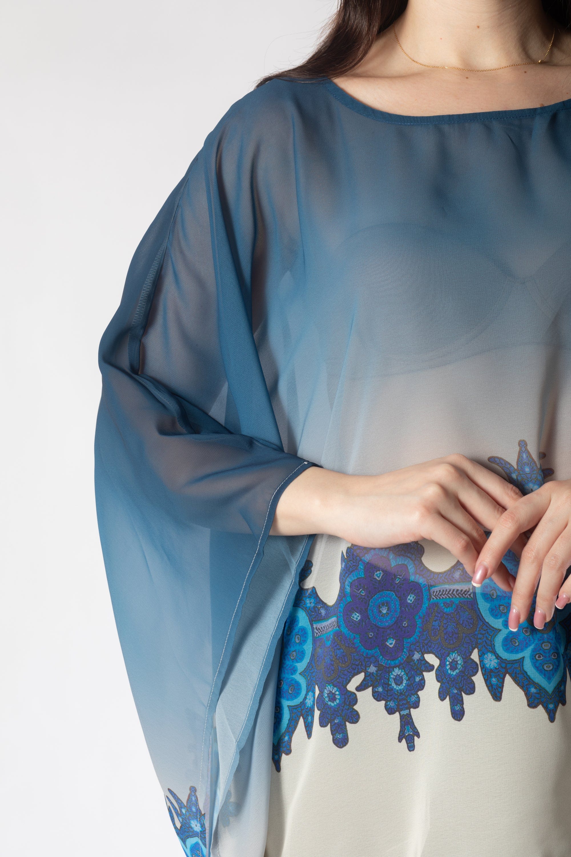 بلوزة بأكمام فراشة بنقشة على الخصر نسائي