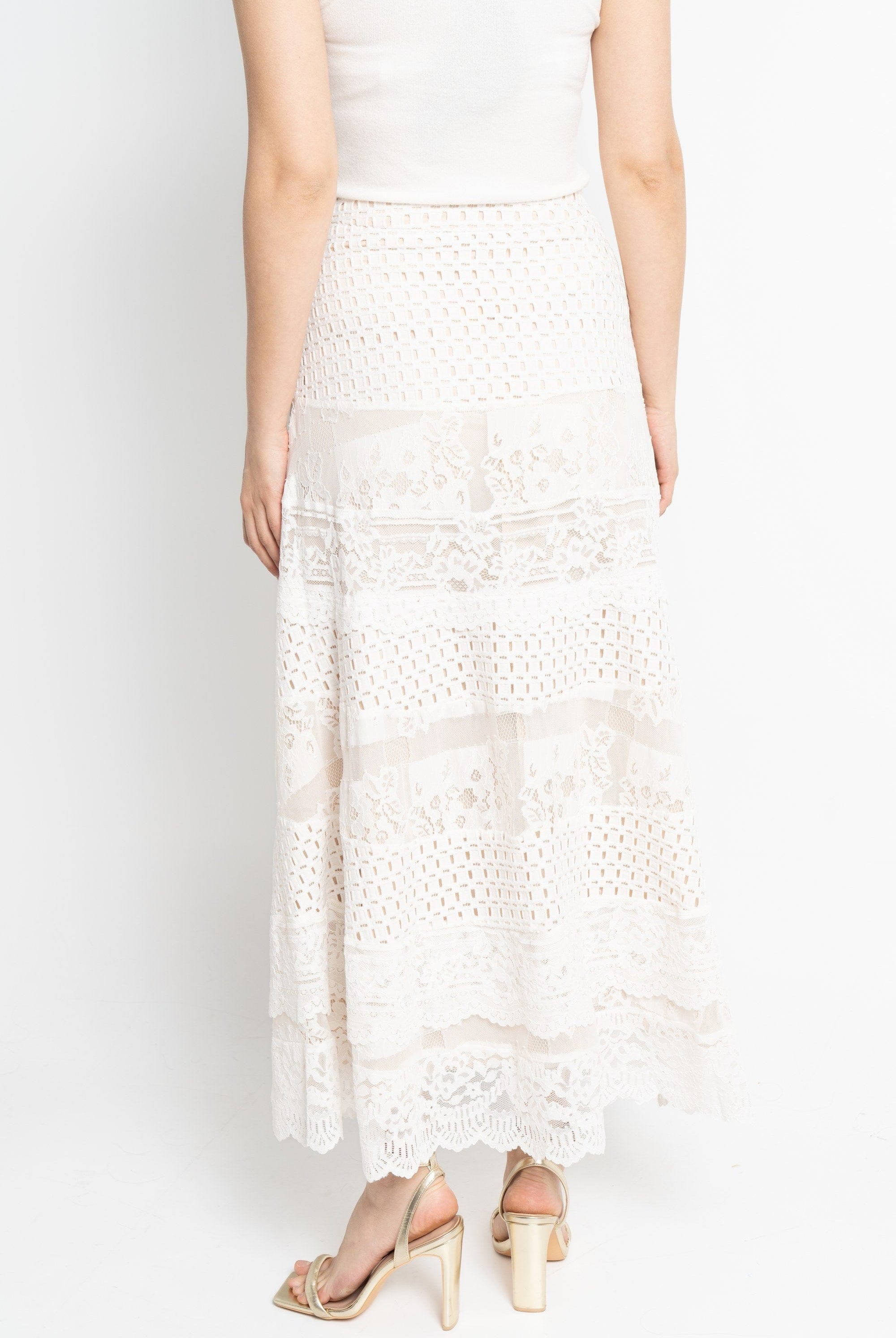 نتشي تنورة طويلة منقوشة مزينة بالدانتيل نسائي