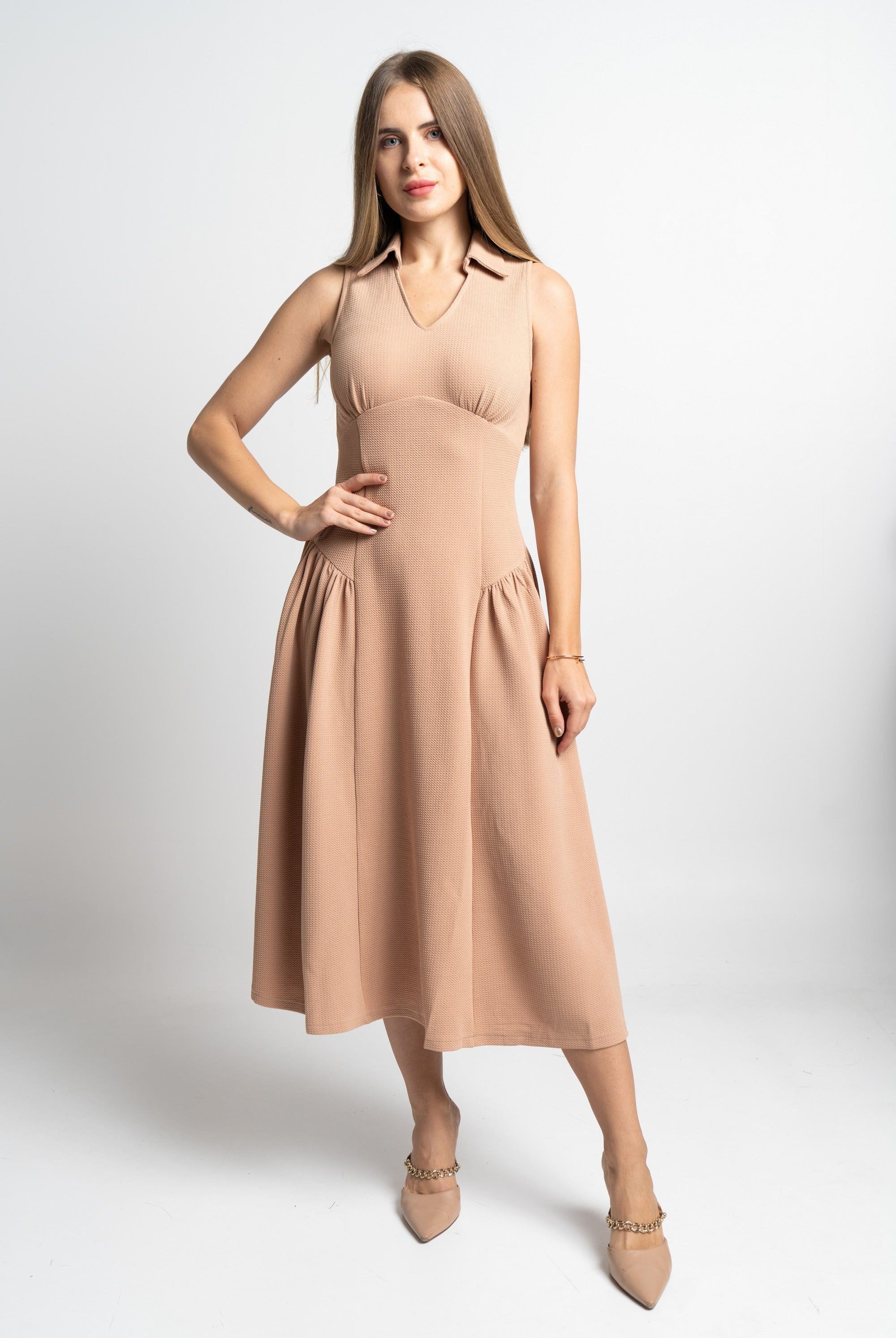 نتشي فستان سادة مخصر ميدي بلا أكمام نسائي