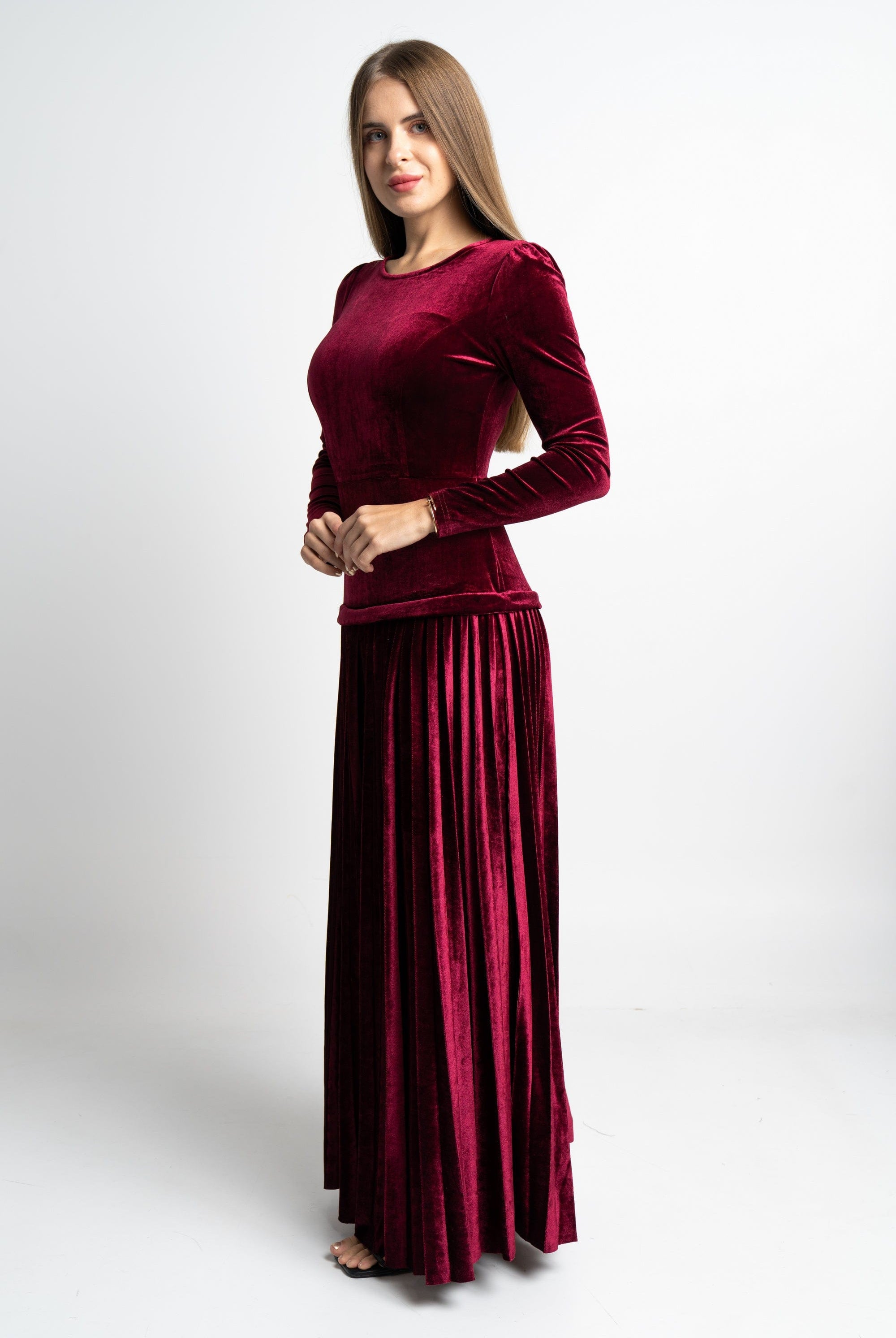 نتشي فستان ماكسي كم طويل سادة مخصر نسائي