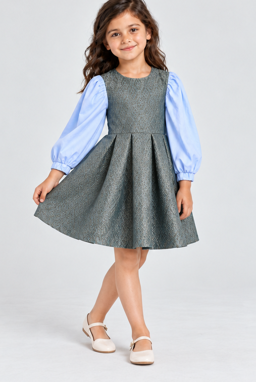Gingersnaps gdr1804 lifestyle model image