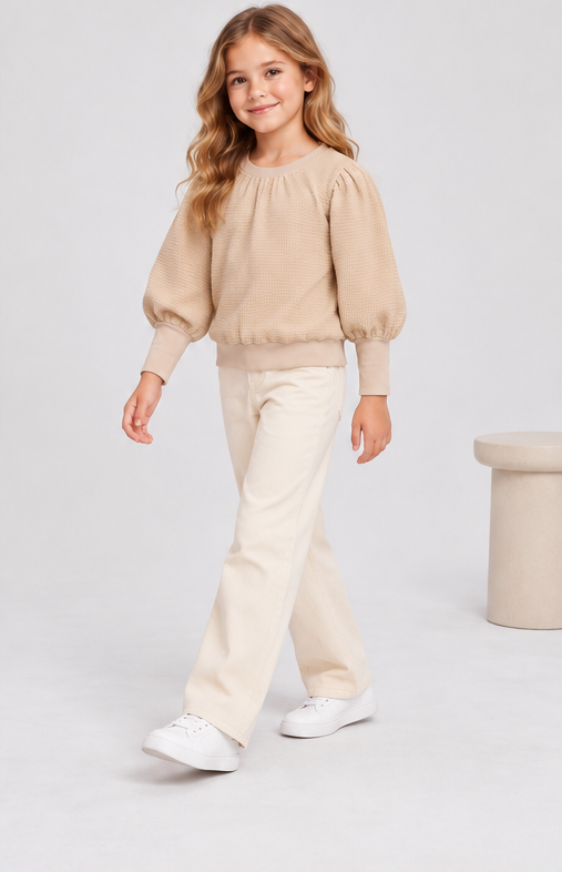 Gingersnaps children's top model photo, lifestyle view