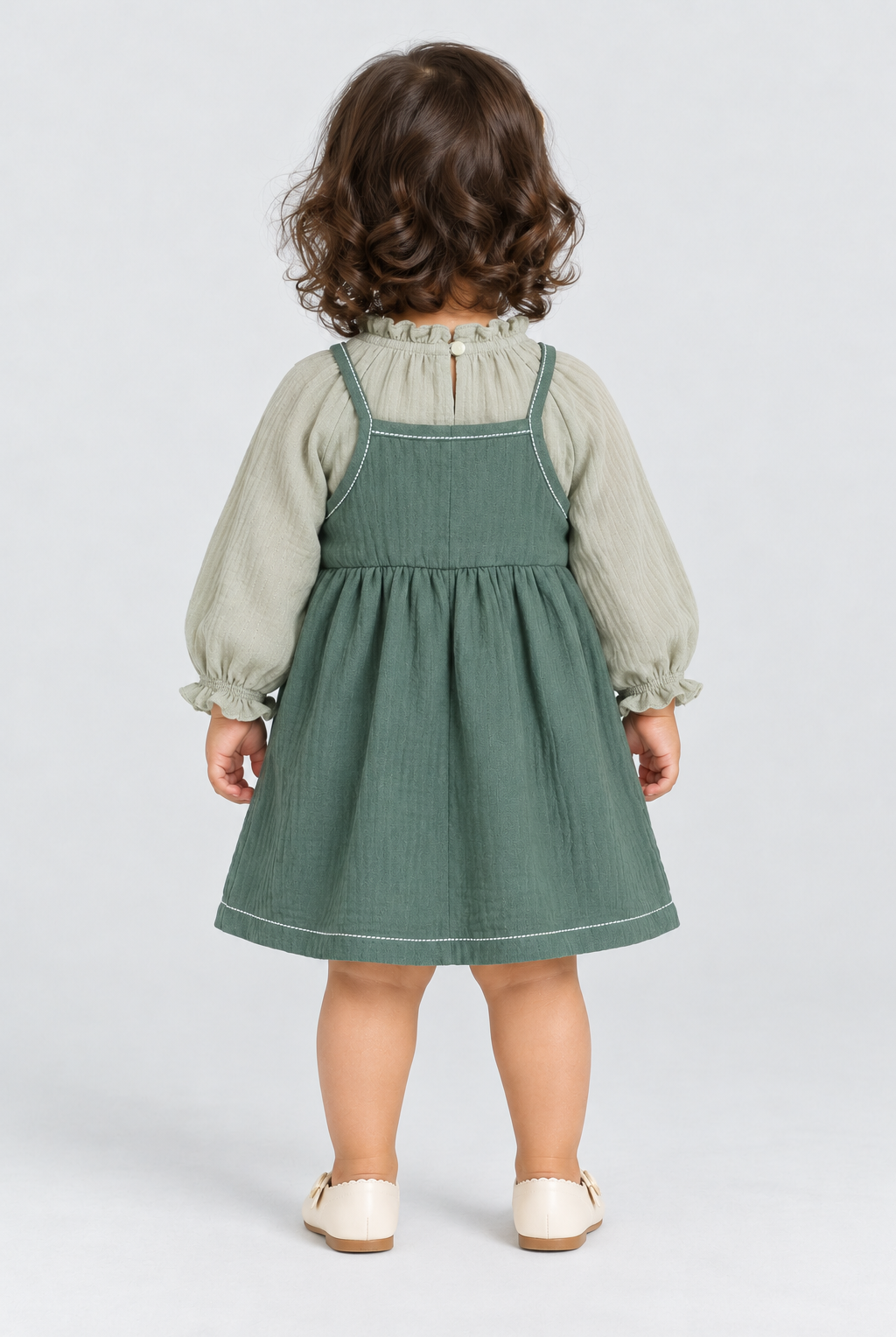 طقم فستان بناتي رضع حمالات وبلوزة كم — back model view