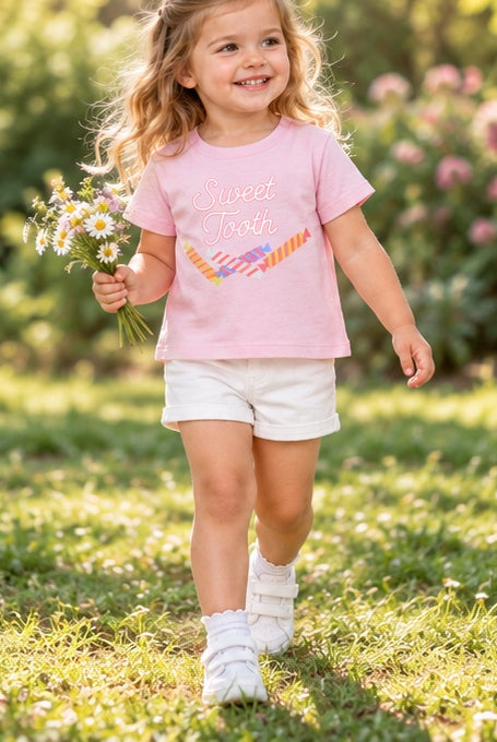 Gingersnaps igts0489 lifestyle girl toddler model image