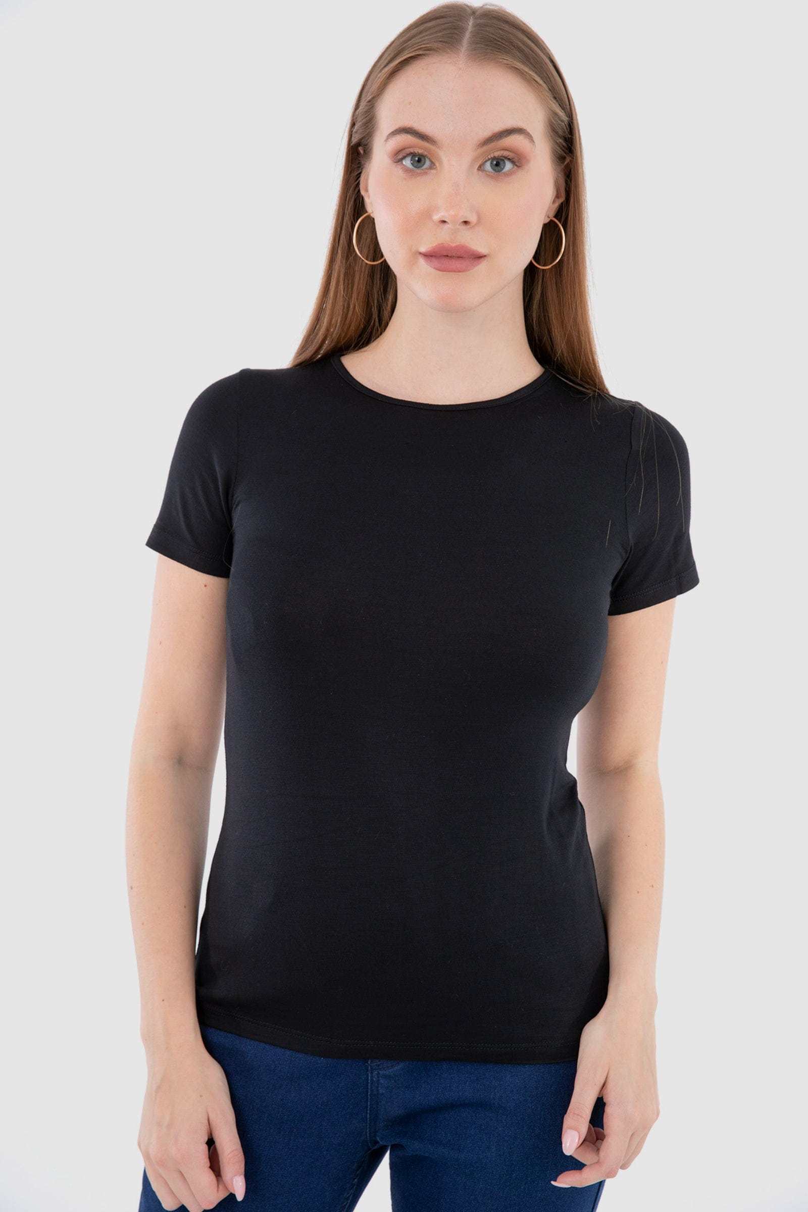 كارينا بلوزة كم قصير من الفيسكوز سادة