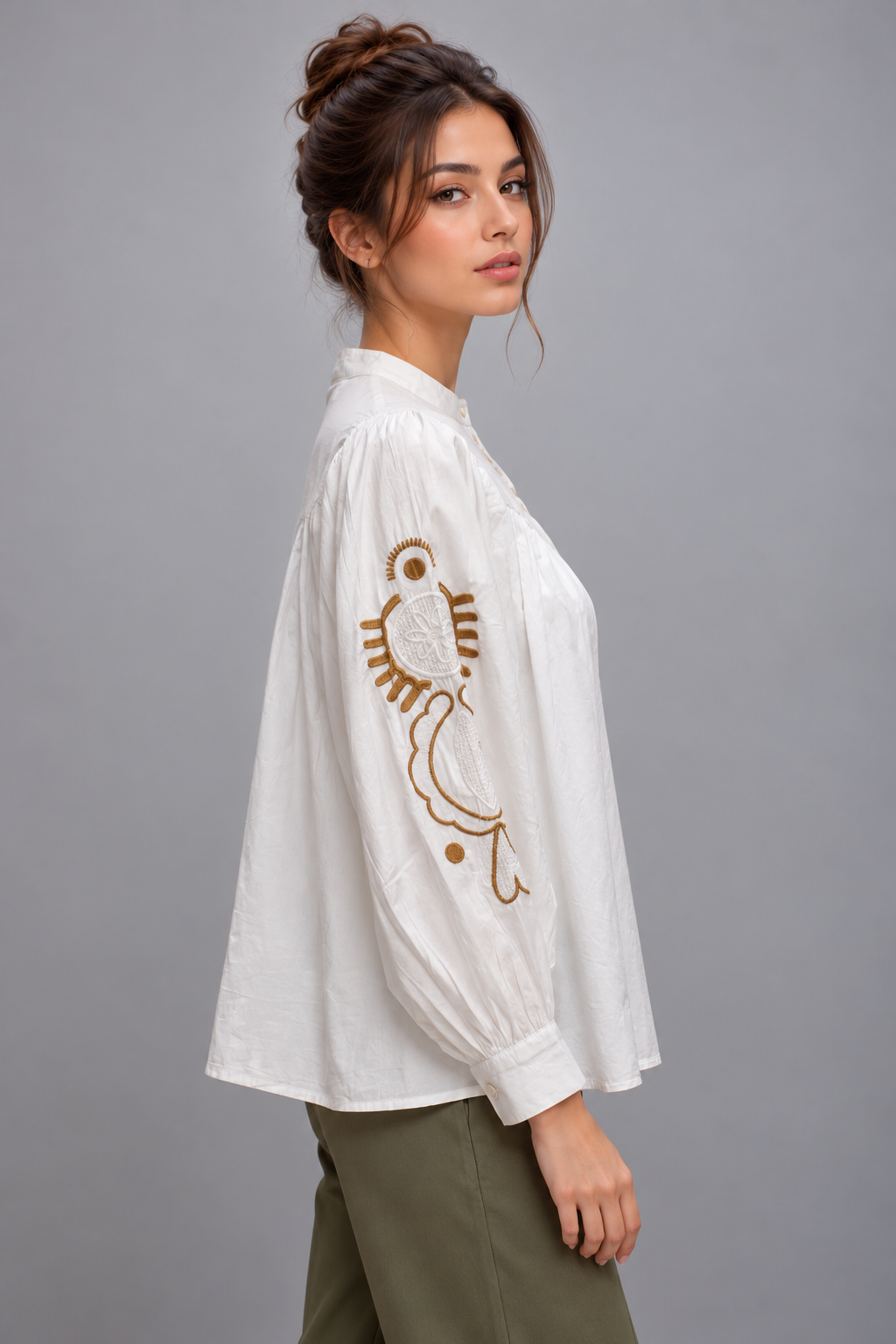lv0757s262ko – أوف وايت – side view