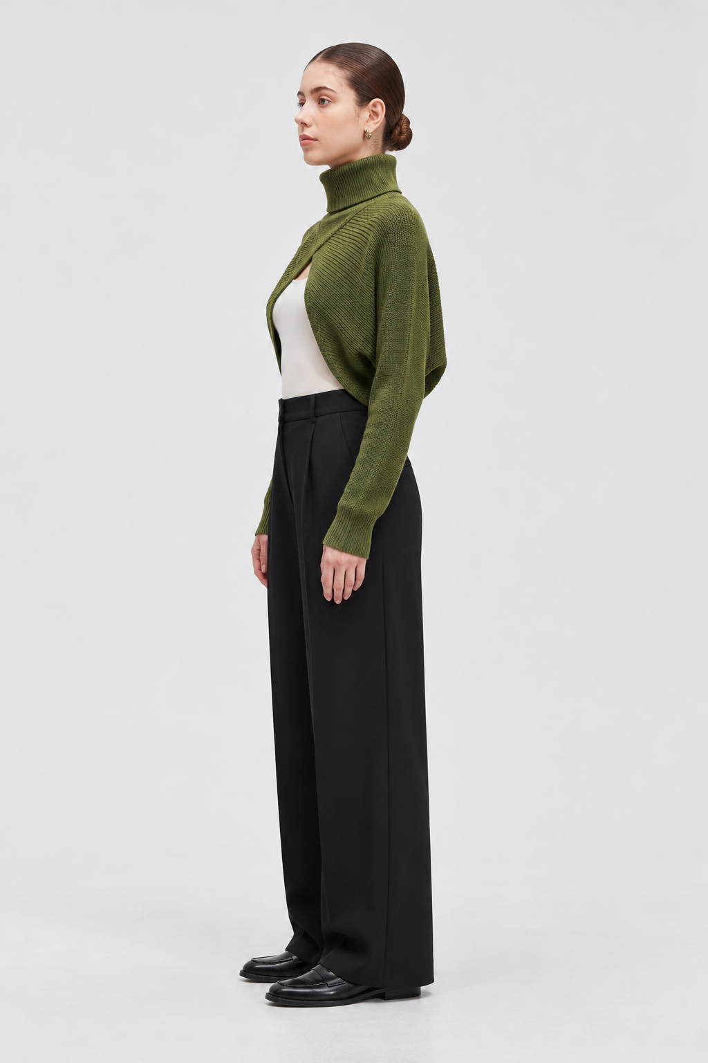 MA0178W254CDY green knit top on Uliana — side