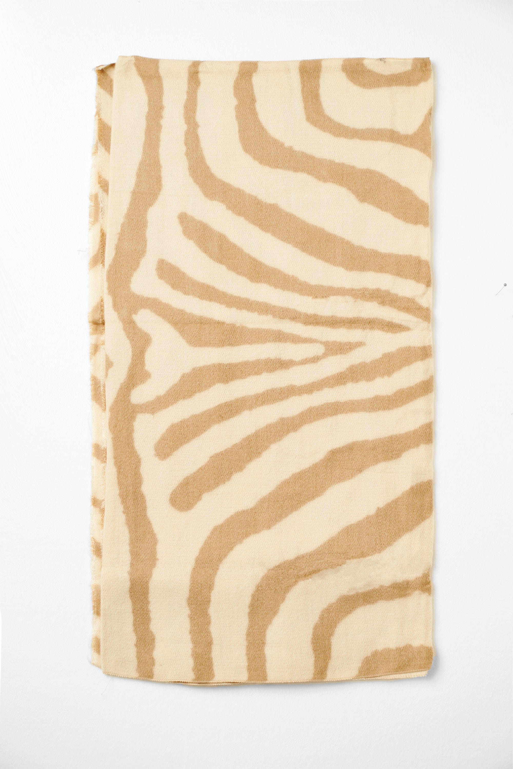 ميكا شال نسائي منقوش بنقشة نمر كبيرة