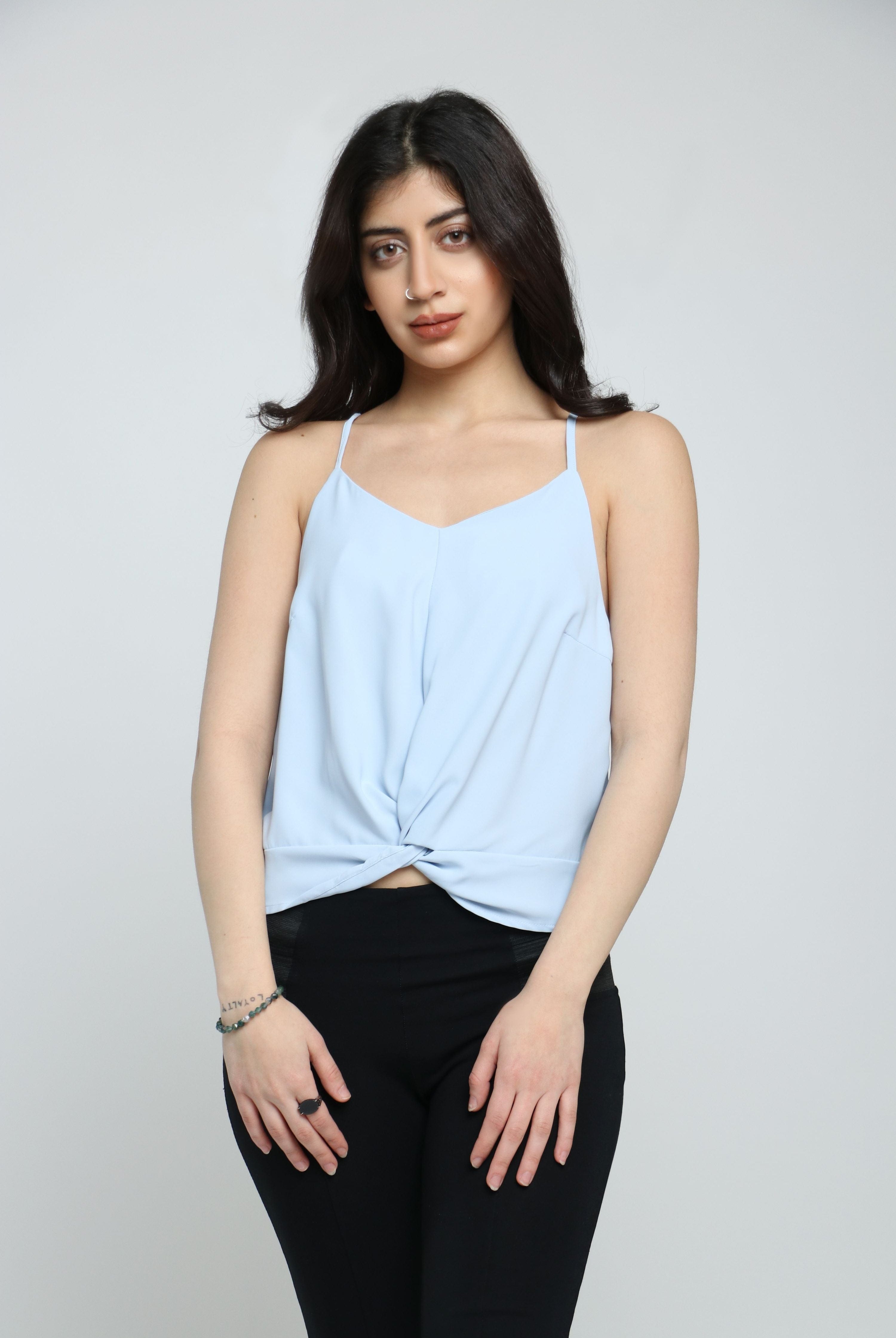 كيتشن بلوزة بحمالات قصيرة سادة