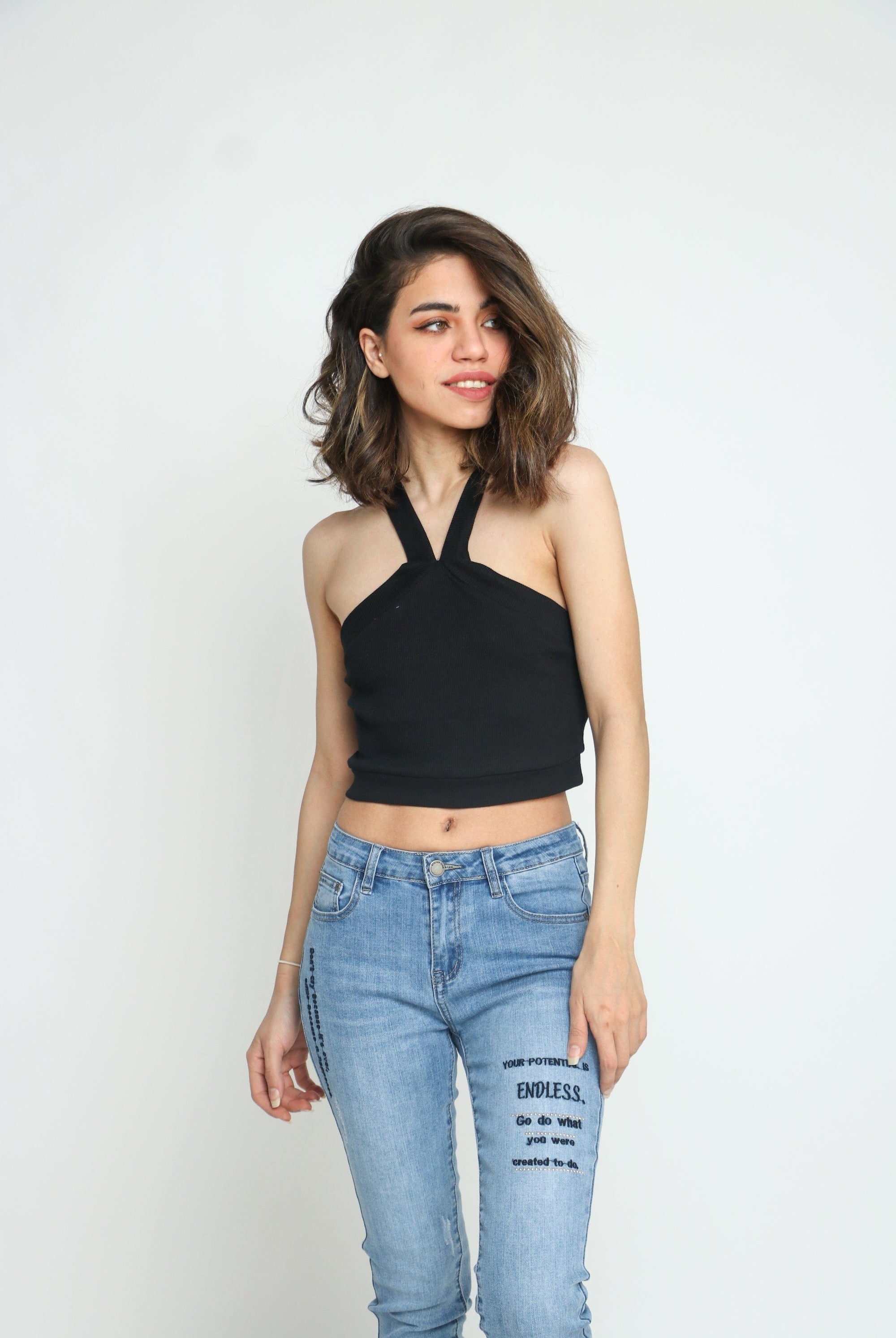 كيتشن بلوزة قطن قصيرة بحامل رقبة