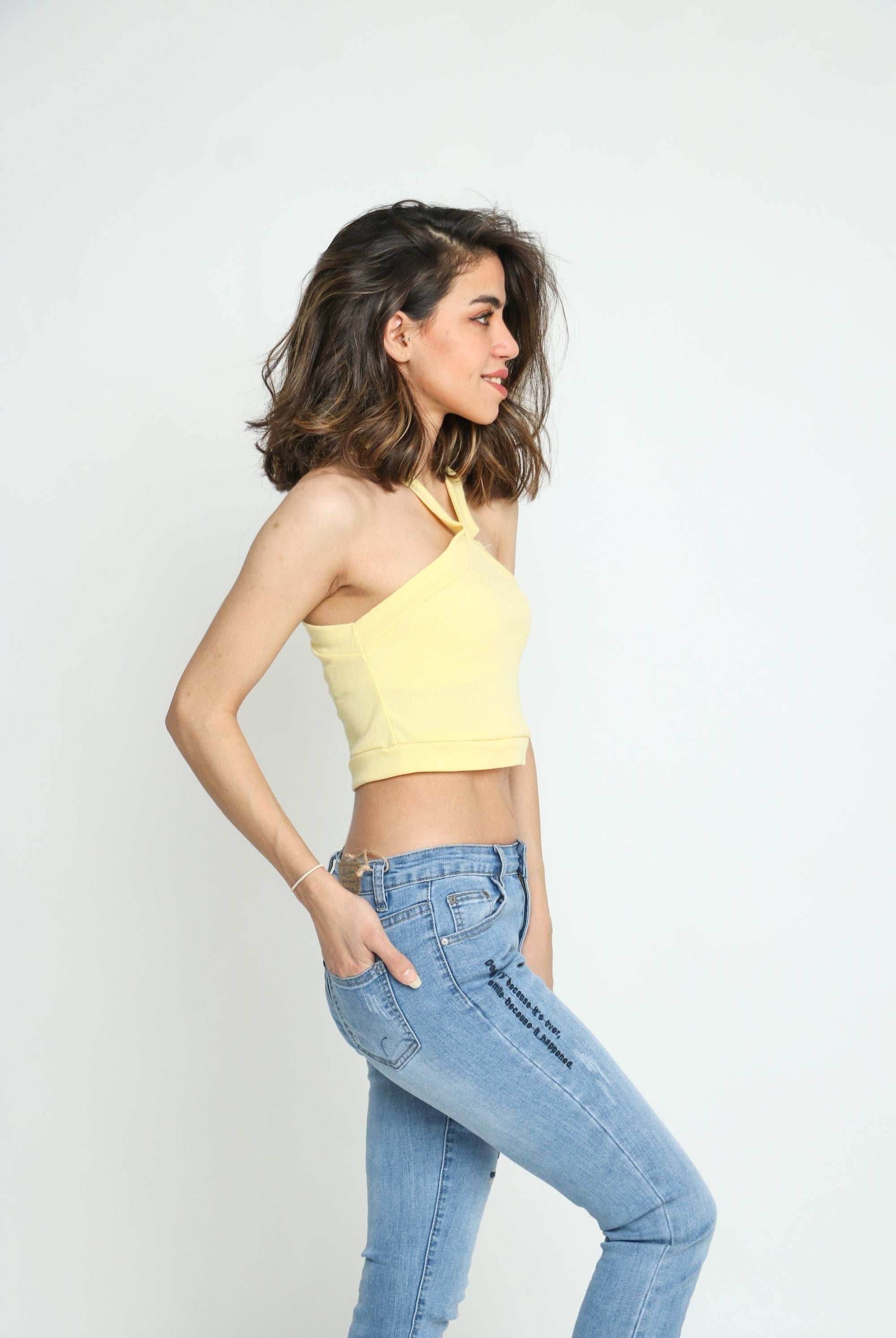 كيتشن بلوزة قطن قصيرة بحامل رقبة