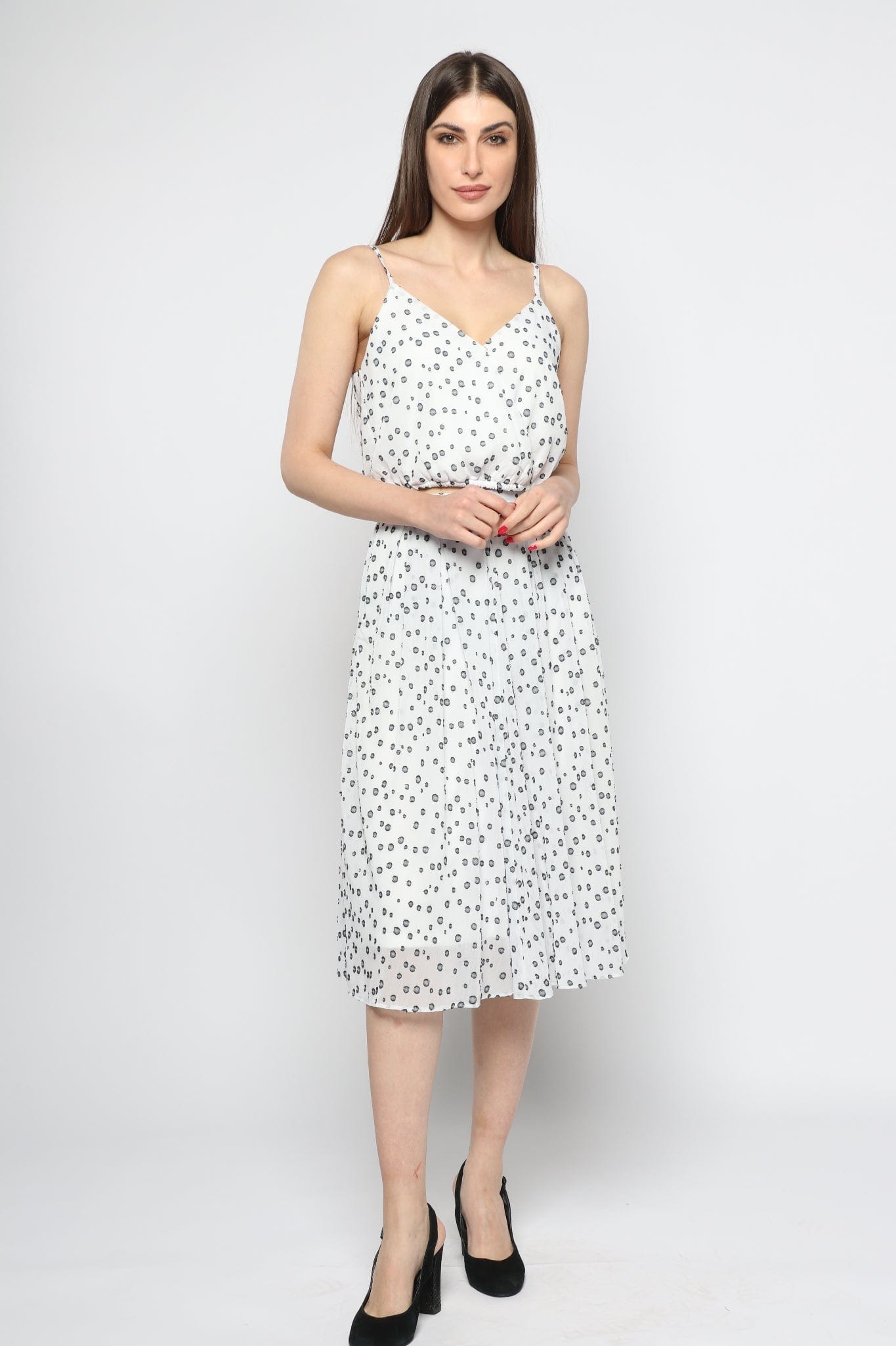 كيتشن توب بحمالات بنمط منقط