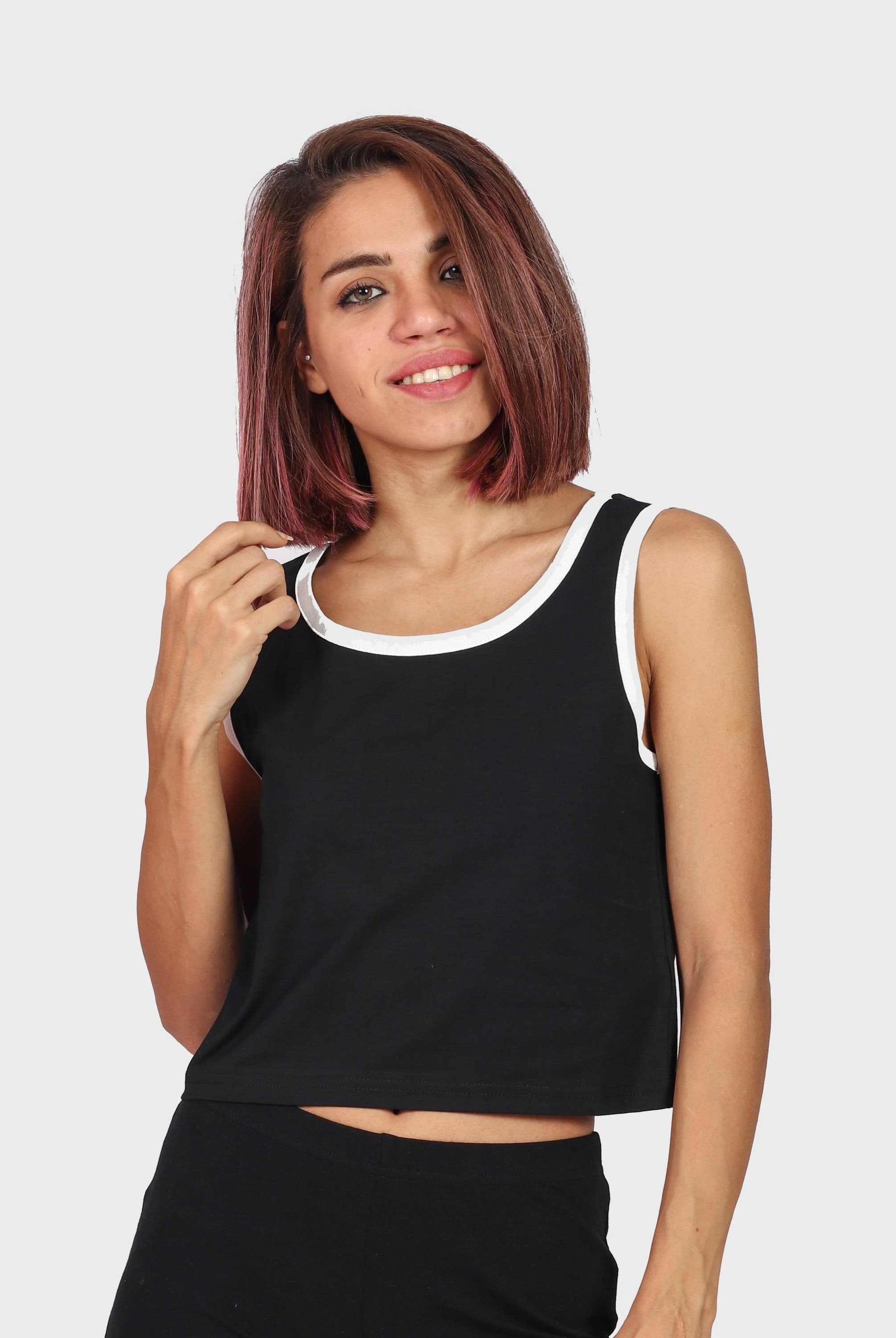 كيتشن بلوزة كت برقبة دائرية كروب نسائي