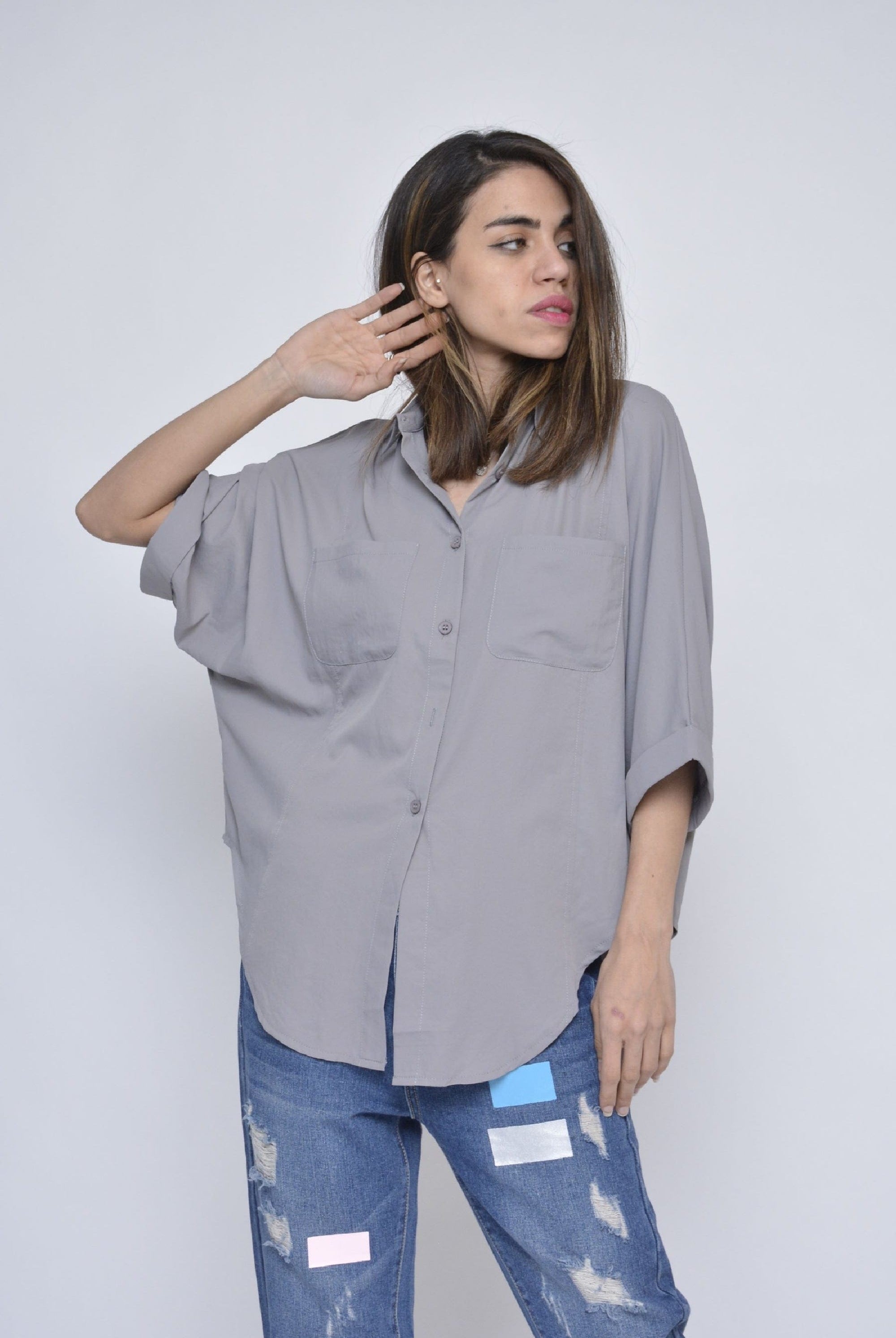 كيتشن قميص أوفر سايز بأزرار أمامية كم طويل نسائي