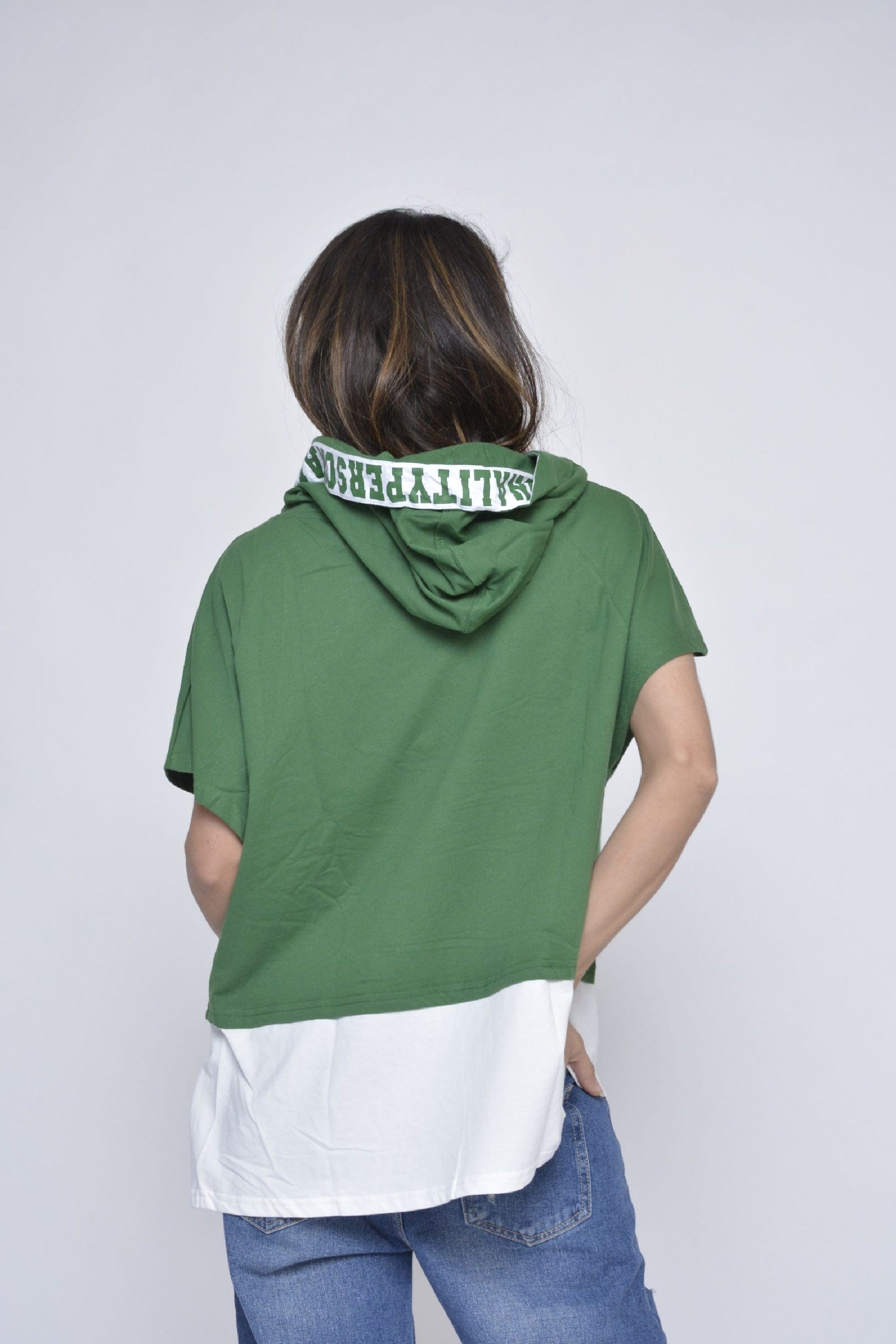 كيتشن سويت شيرت بقبعة نص كم نسائي