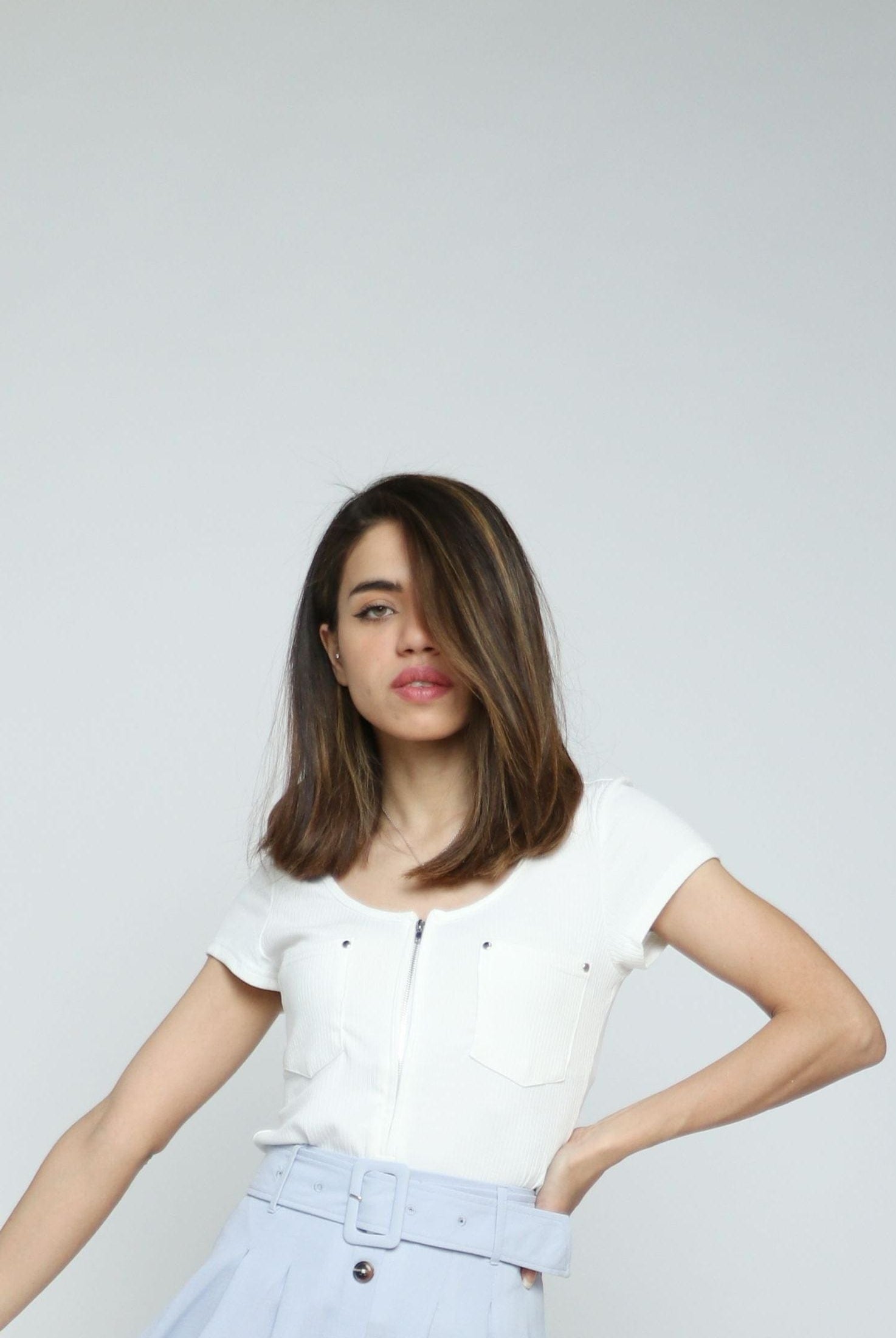 كيتشن بلوزة بجيوب وسحاب كم قصير نسائي