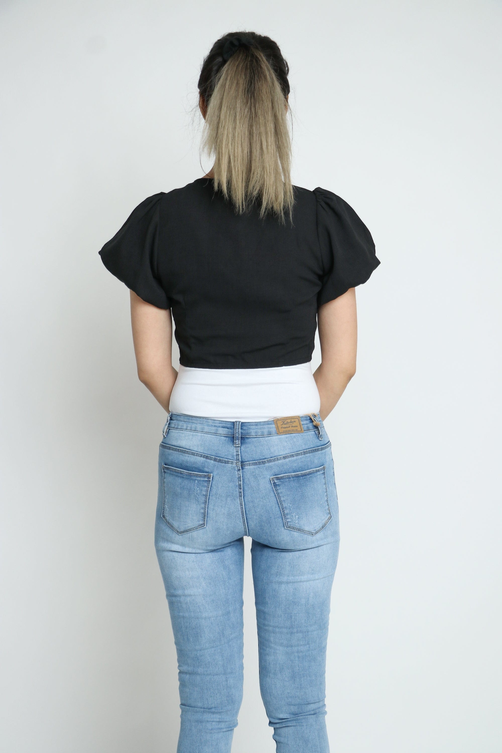 كيتشن بلوزة قصيرة أزرار أمامية سبعة كم قصيرة بف نسائي