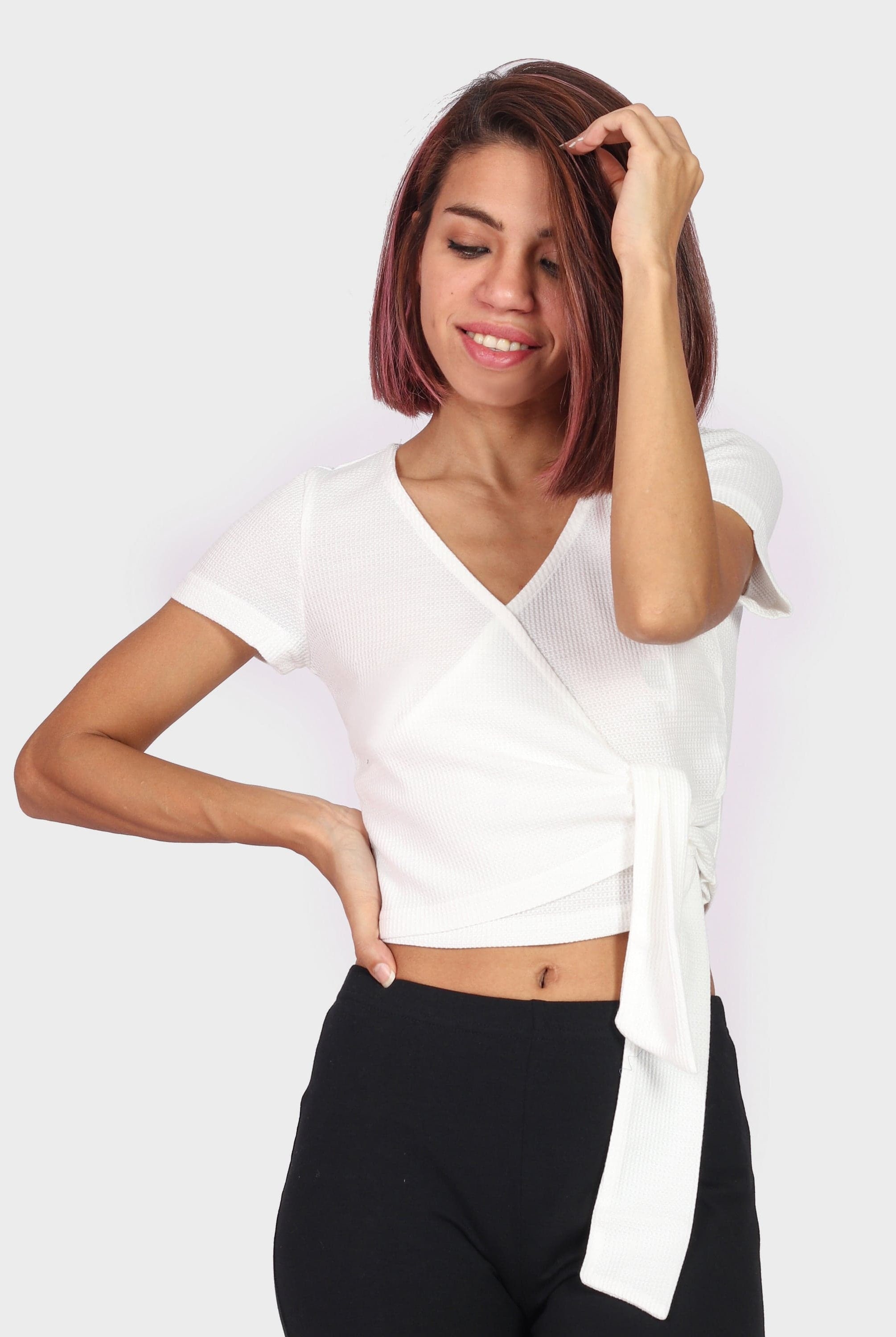 كيتشن بلوزة لف سادة بفتحة سبعة كم قصير نسائي