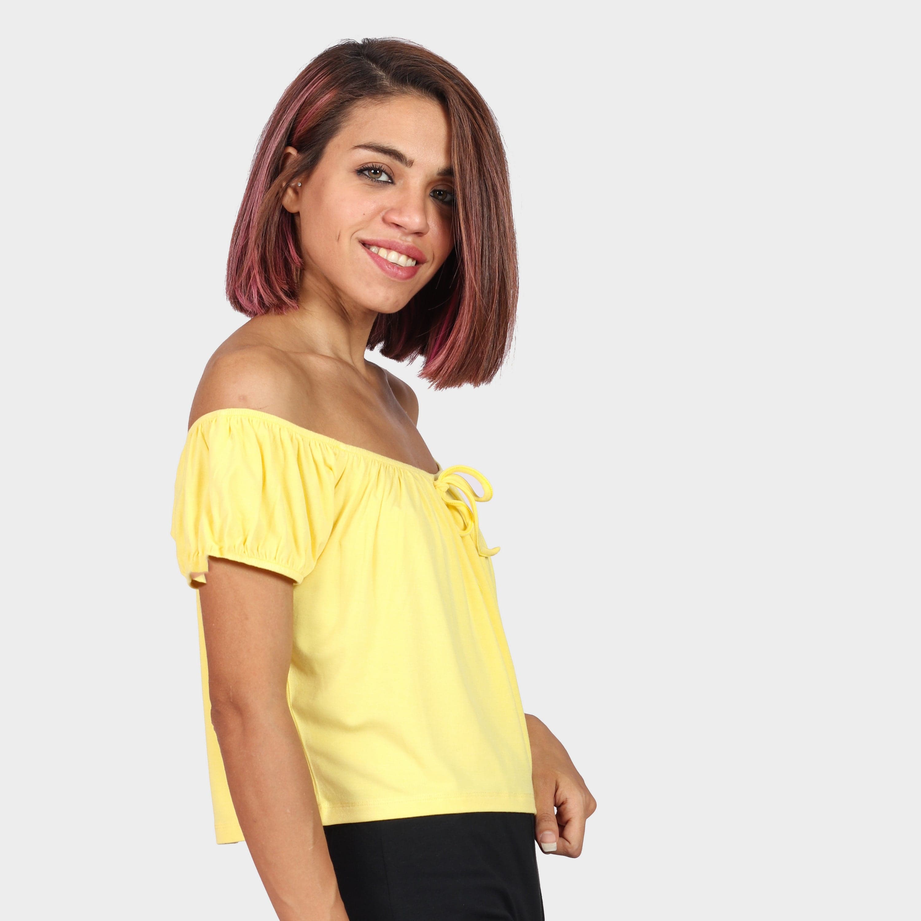 كيتشن بلوزة بأكمام قصيرة اوف شولدر سادة