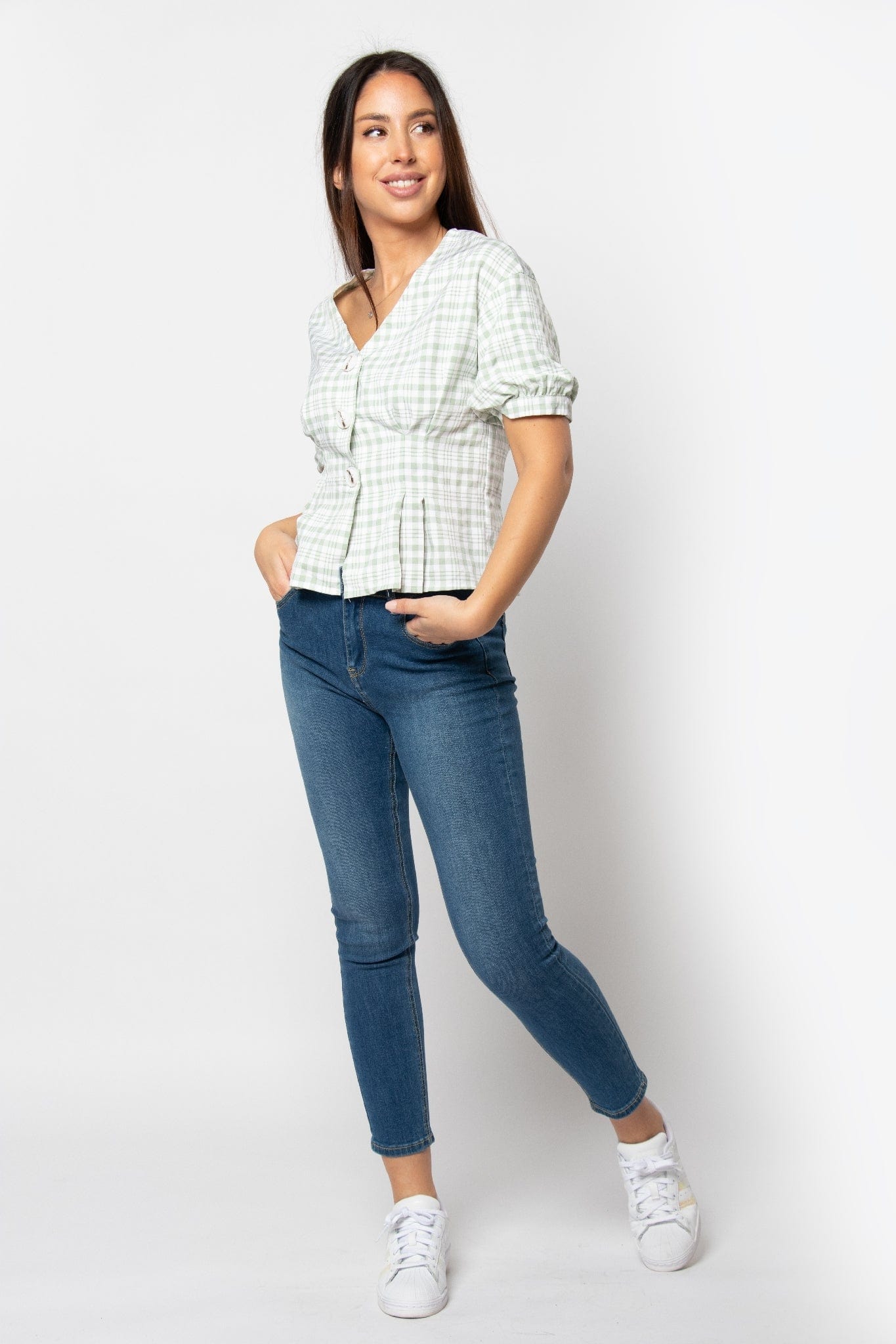 كيتشن بلوزة قصيرة الأكمام مربعات مخصرة