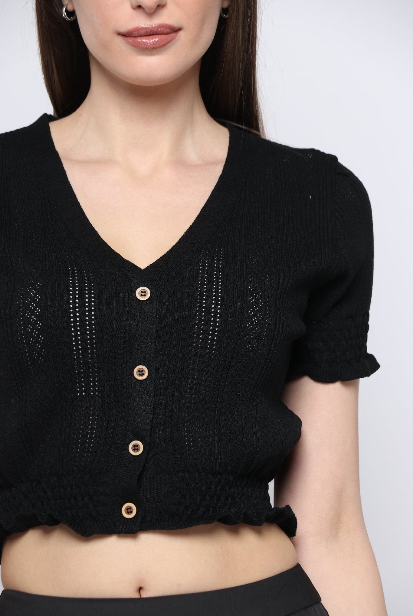 كيتشن بلوزة بأزرار أمامية واكمام قصيره