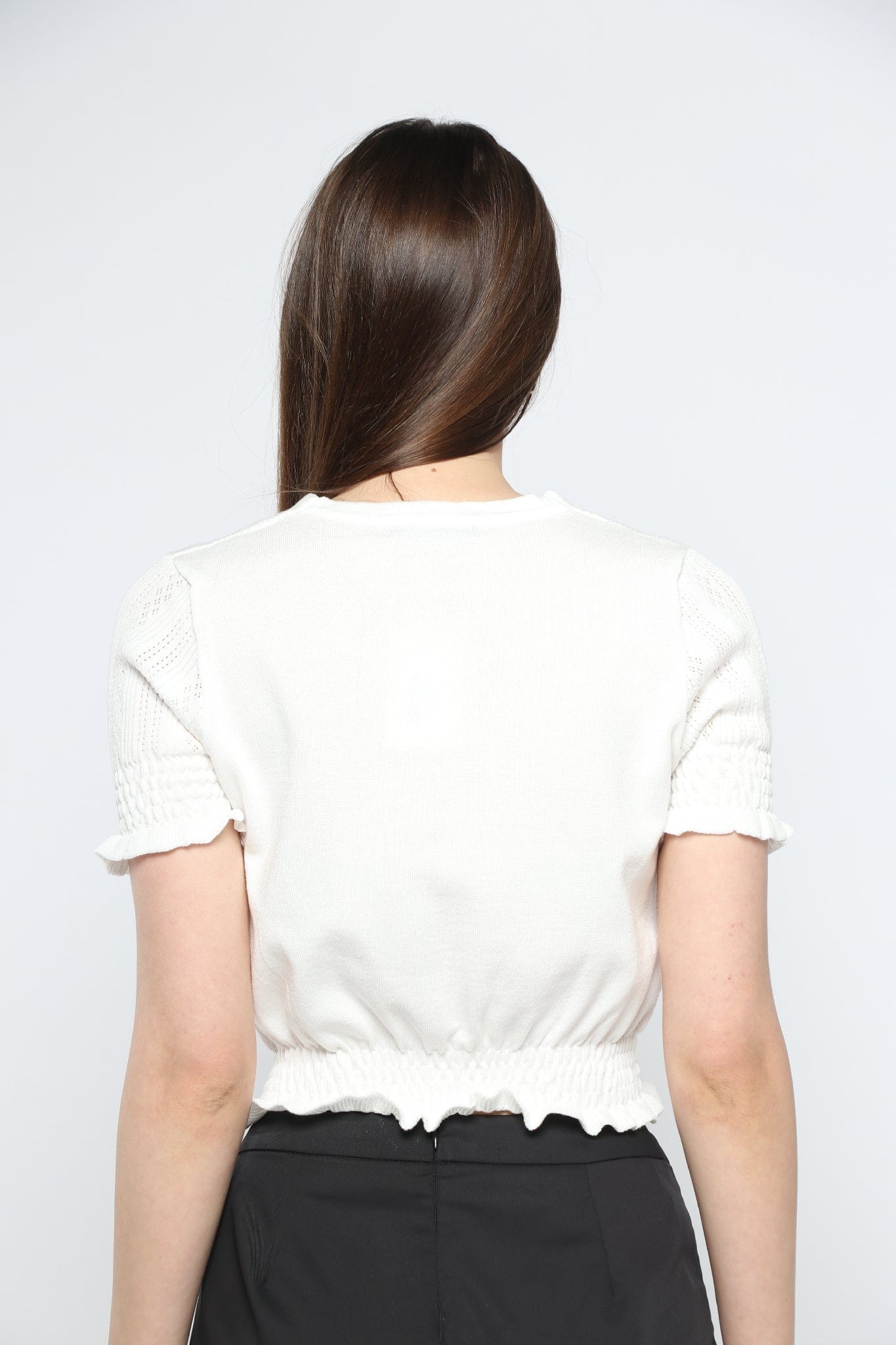 كيتشن بلوزة بأزرار أمامية واكمام قصيره