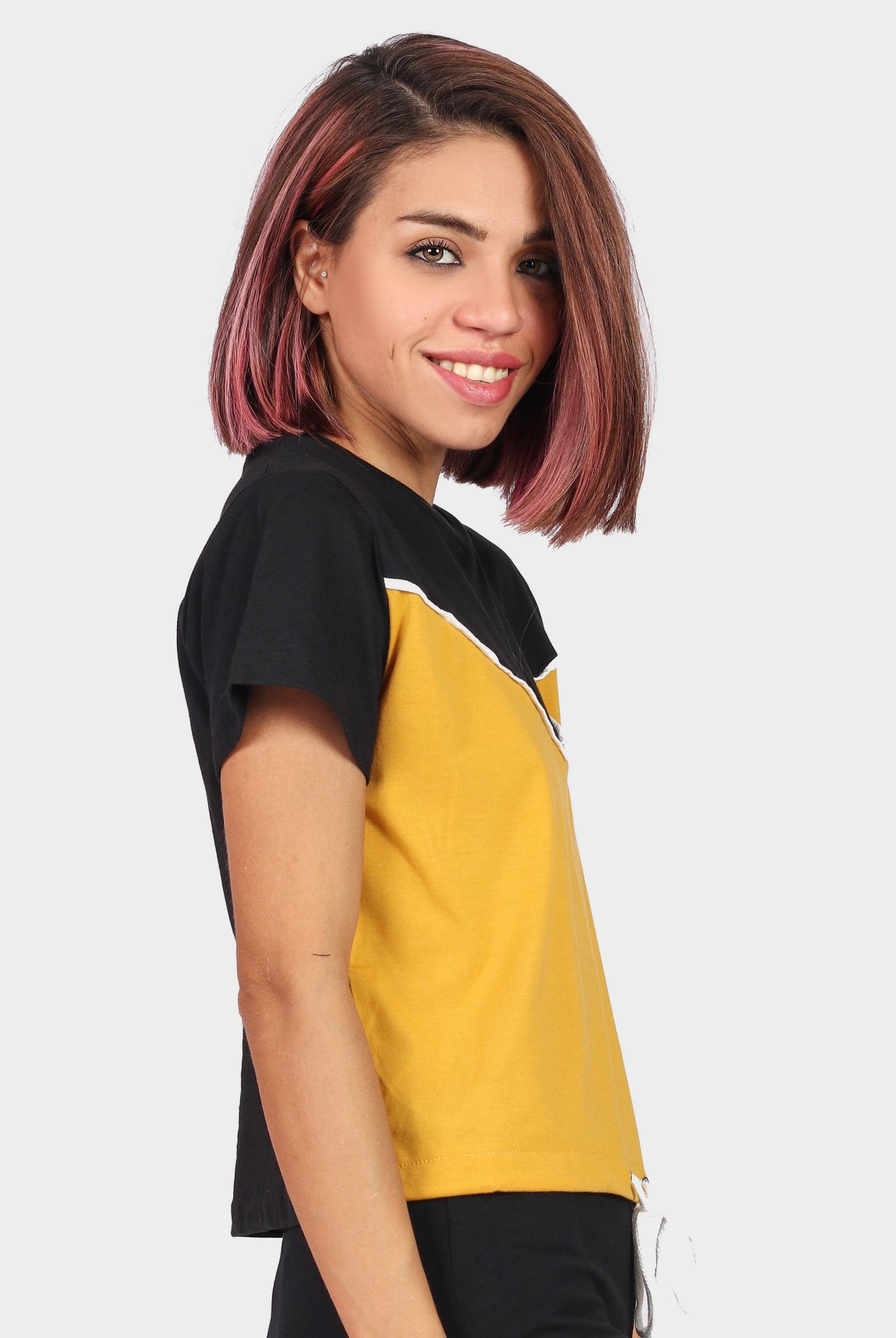 كيتشن بلوزة قطن لونين نص كم قصيرة نسائي