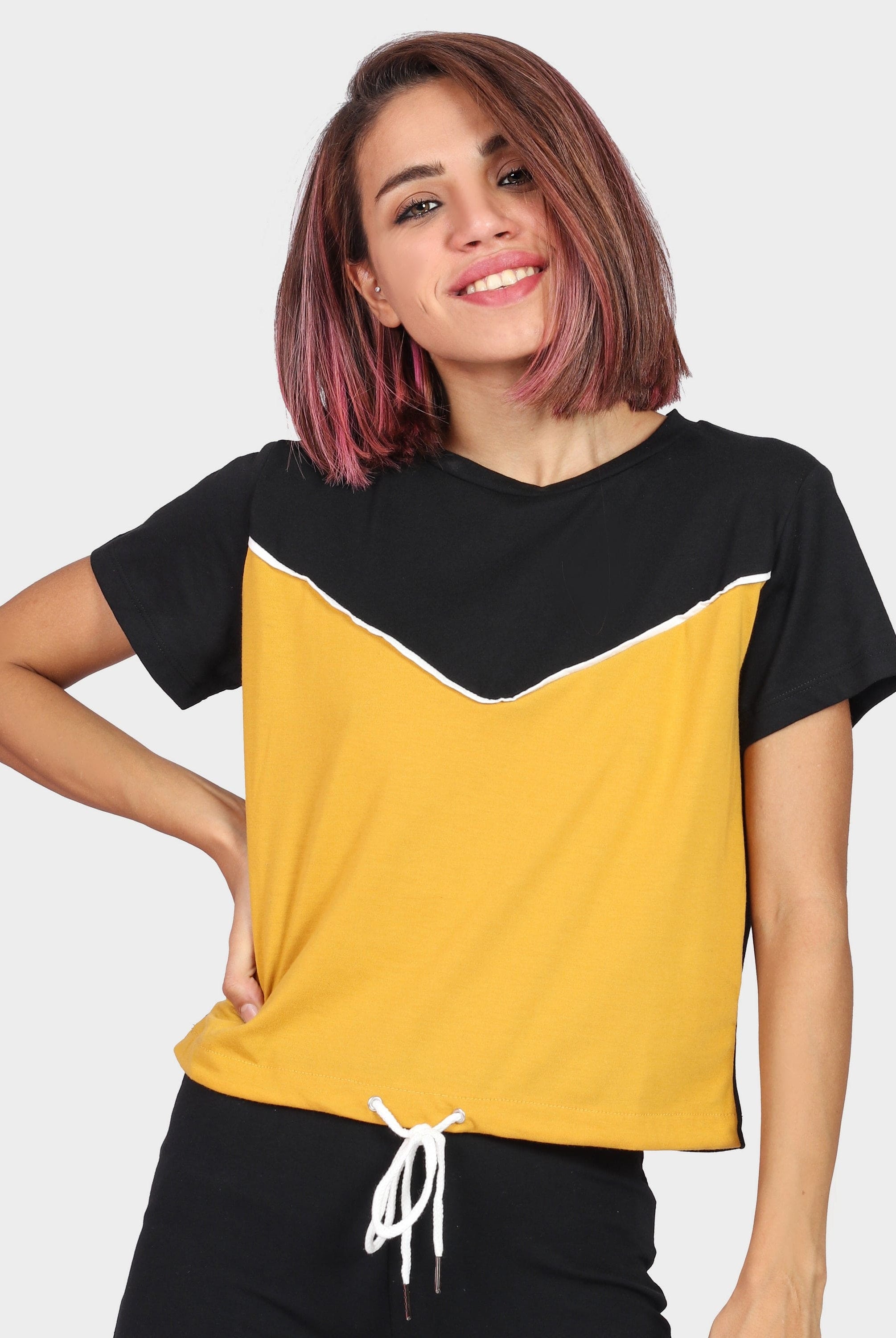 كيتشن بلوزة قطن لونين نص كم قصيرة نسائي