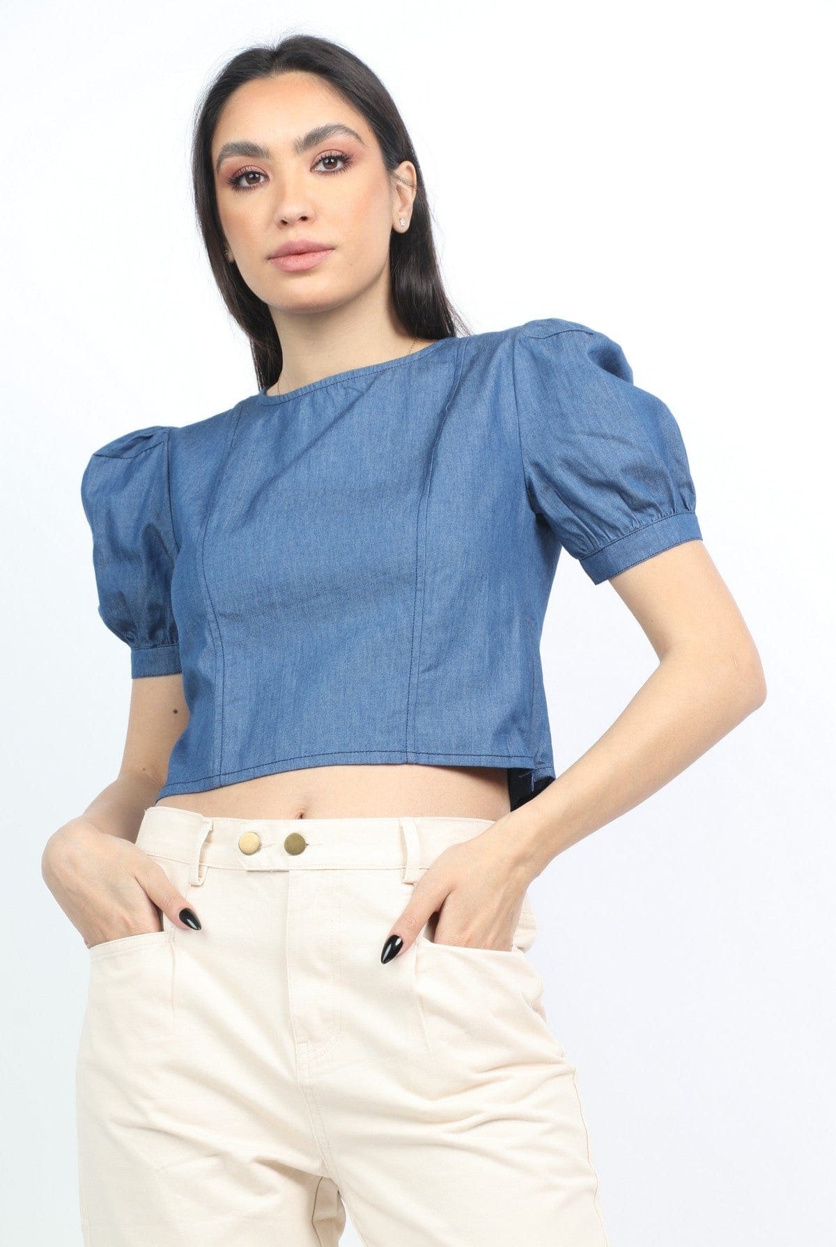 كيتشن بلوزة قصيرة مطاطة نص بطن بحمالات عريضة