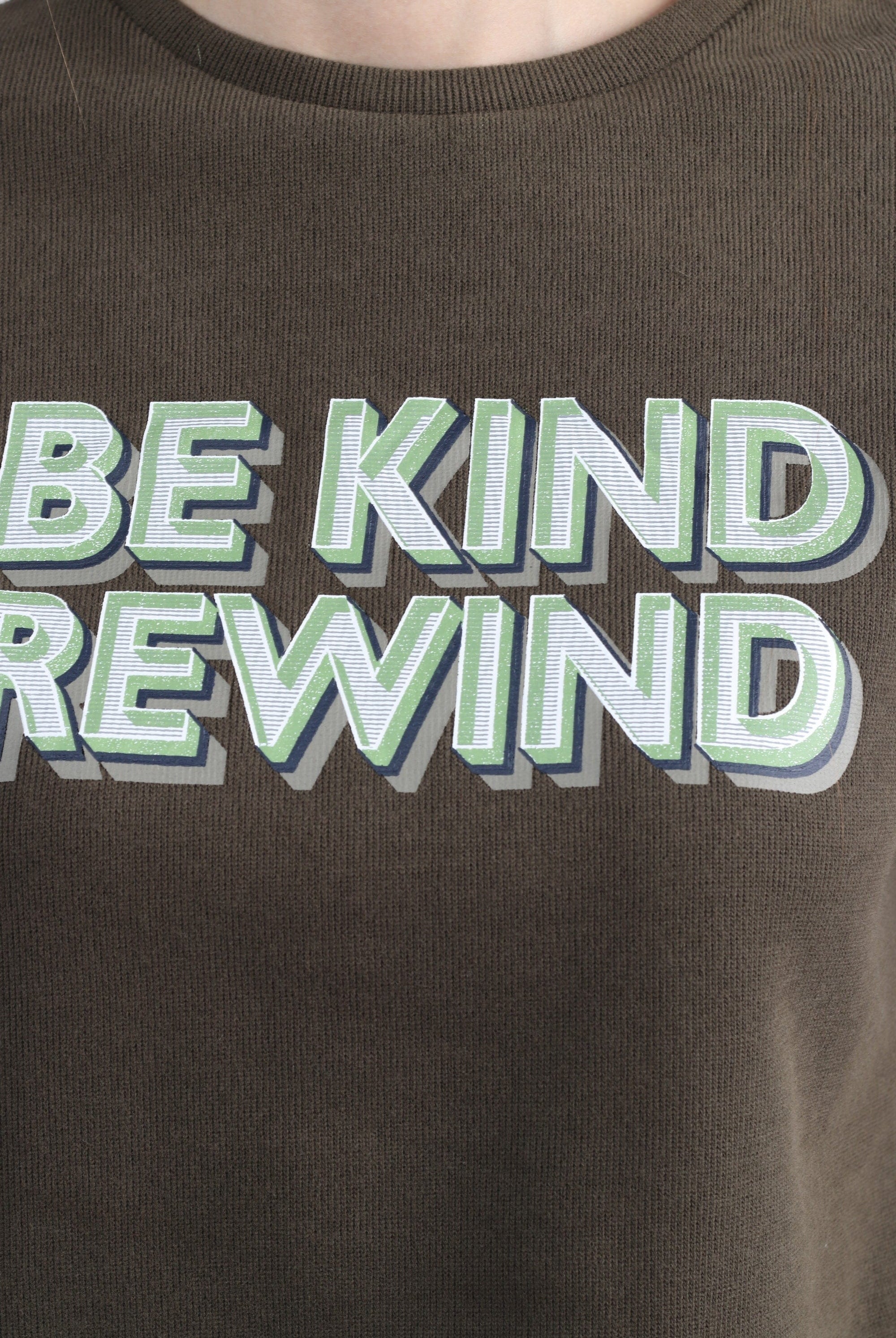 كيتشن بلوزة بطبعة نص بطن نسائي