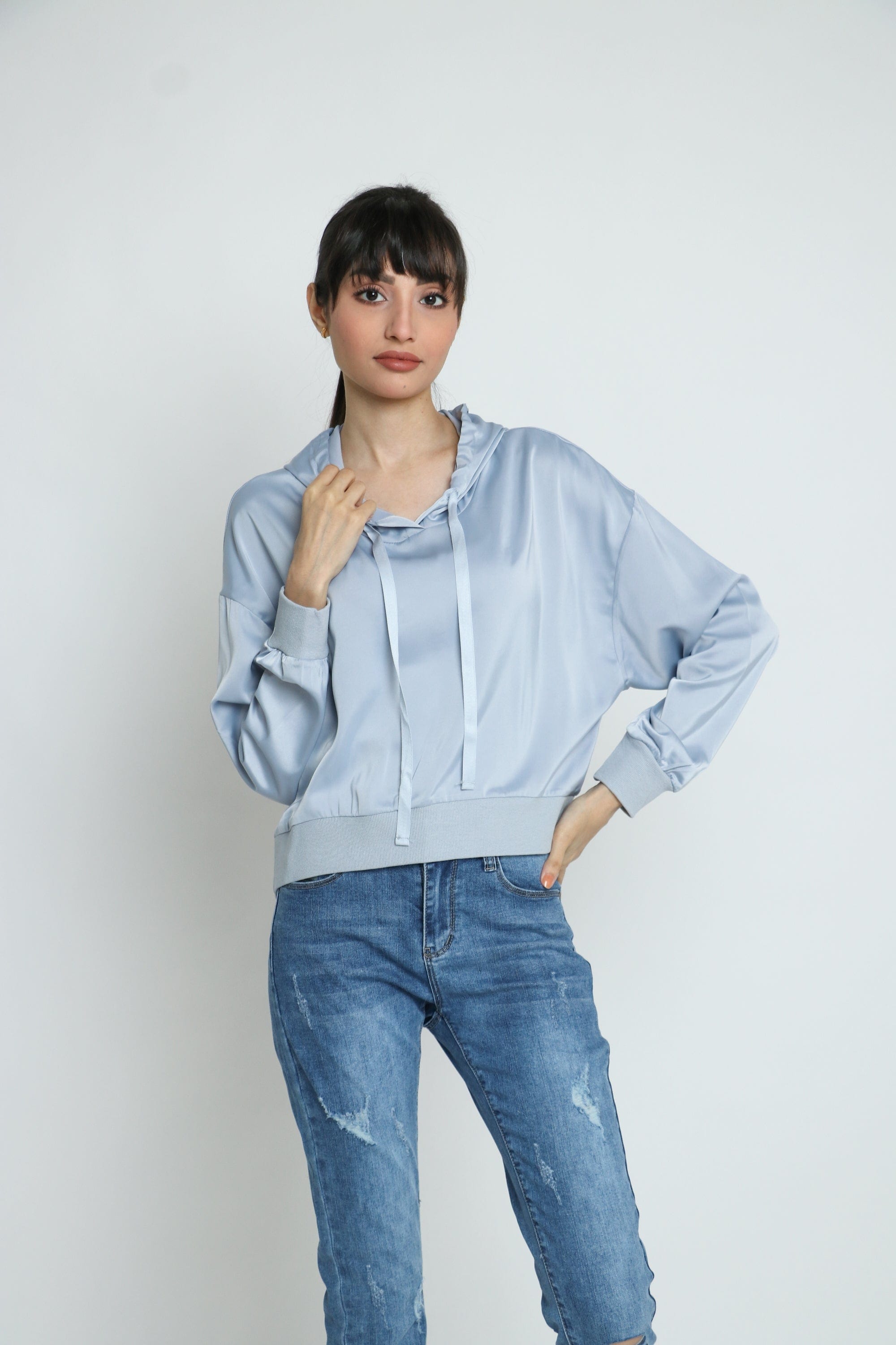 كيتشن سويت شيرت ساتان ناعم نسائي