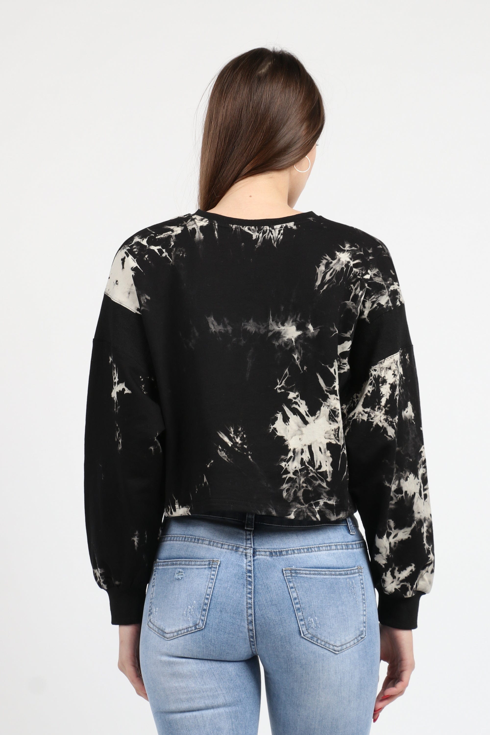 كيتشن بلوزة مصبوعة نص بطن كم طويل نسائي أسود