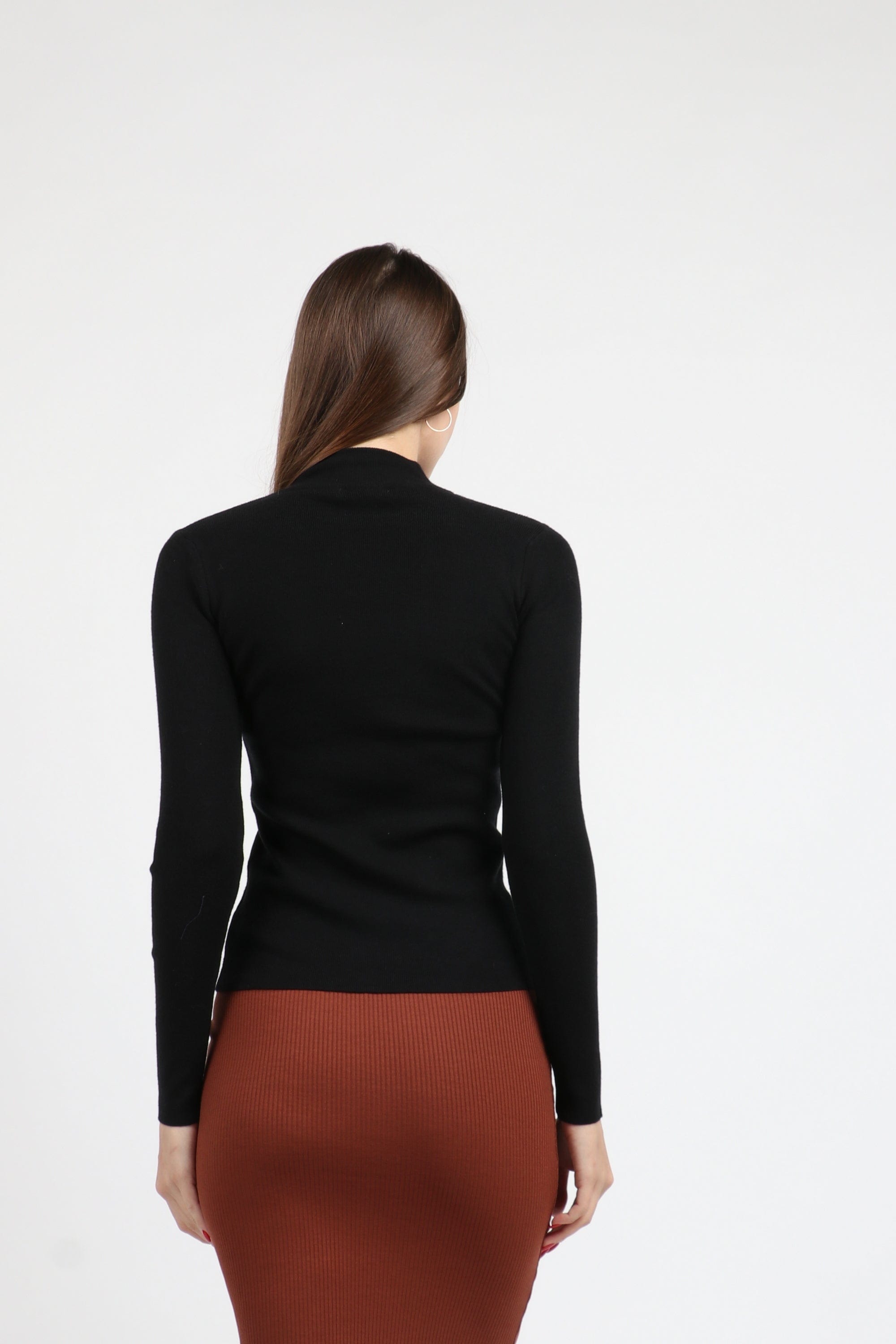 كيتشن بلوفر ضيق مضلع برقبة كم طويل نسائي