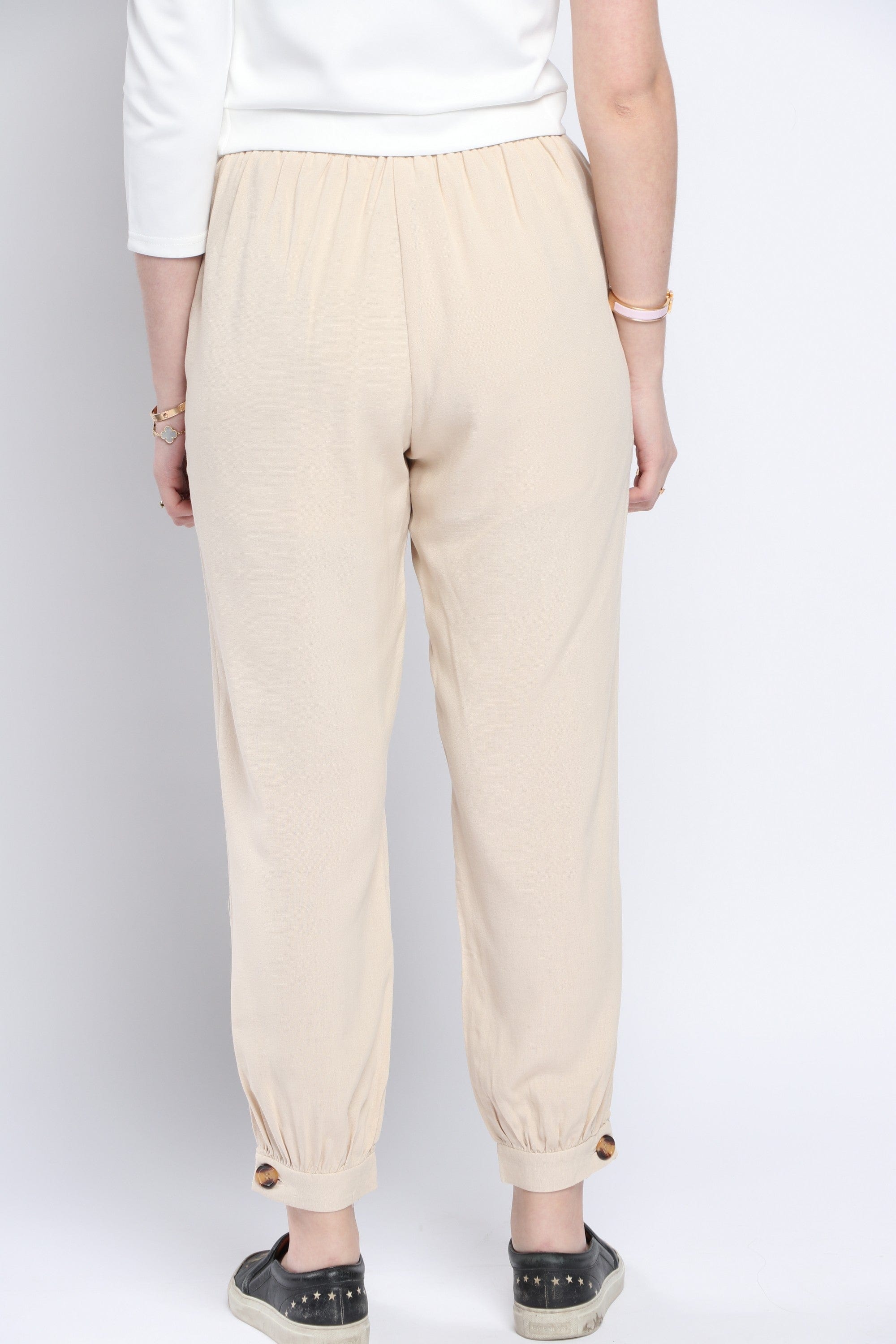 كيتشن بنطلون قصير سادة بأساور نسائي