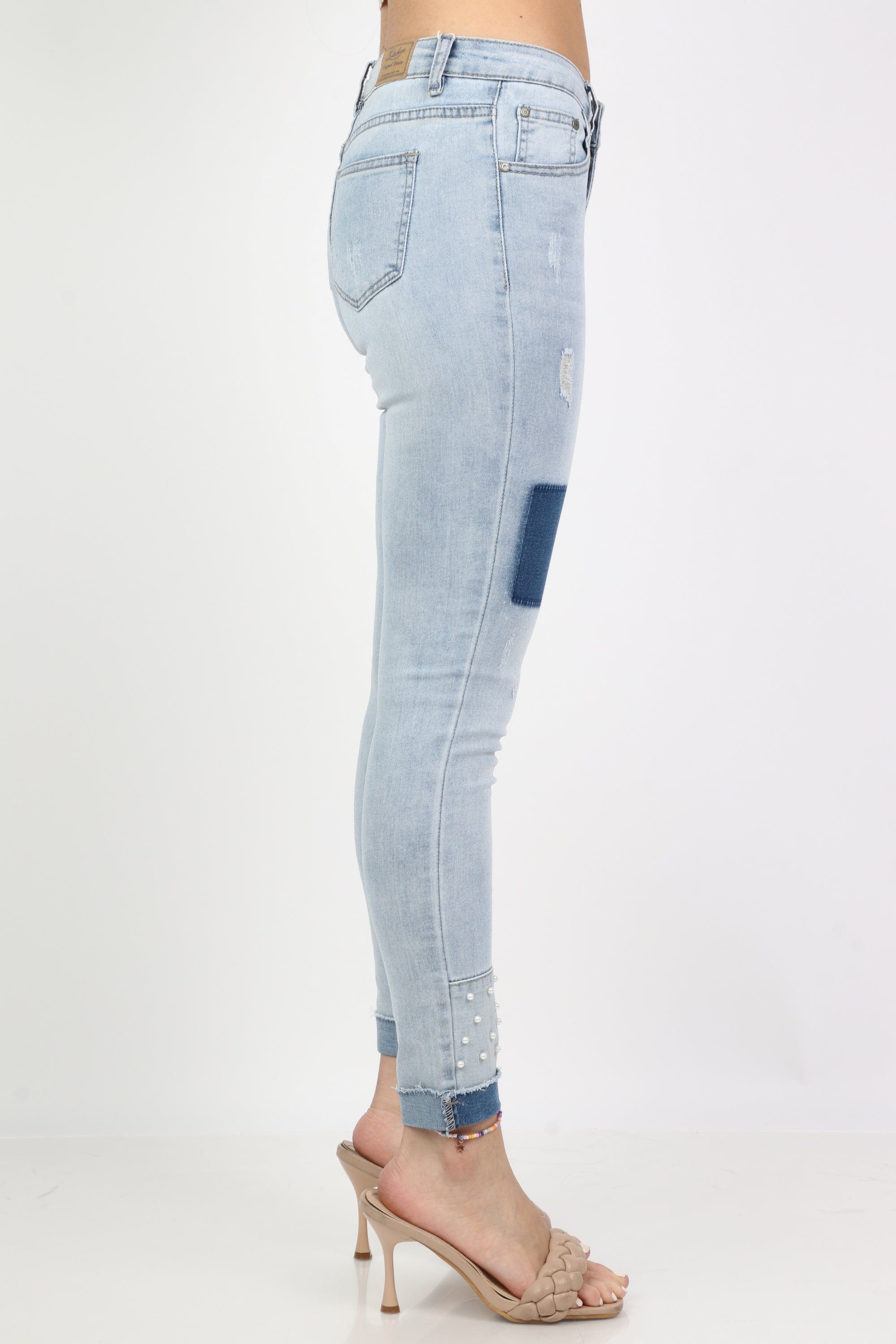 كيتشن بنطلون جينز سكيني مطرز باللؤلؤ نسائي