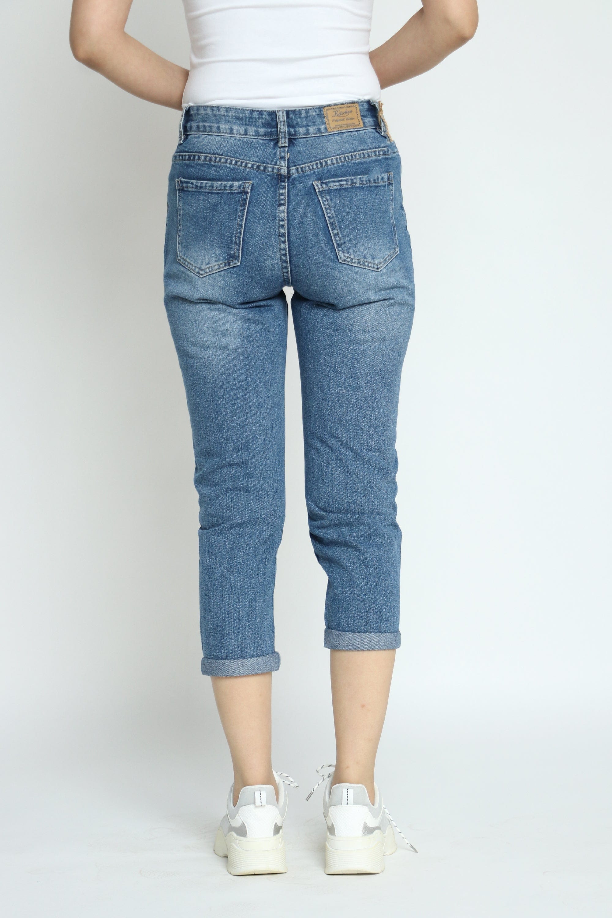 كيتشن بنطلون جينز قصير نسائي