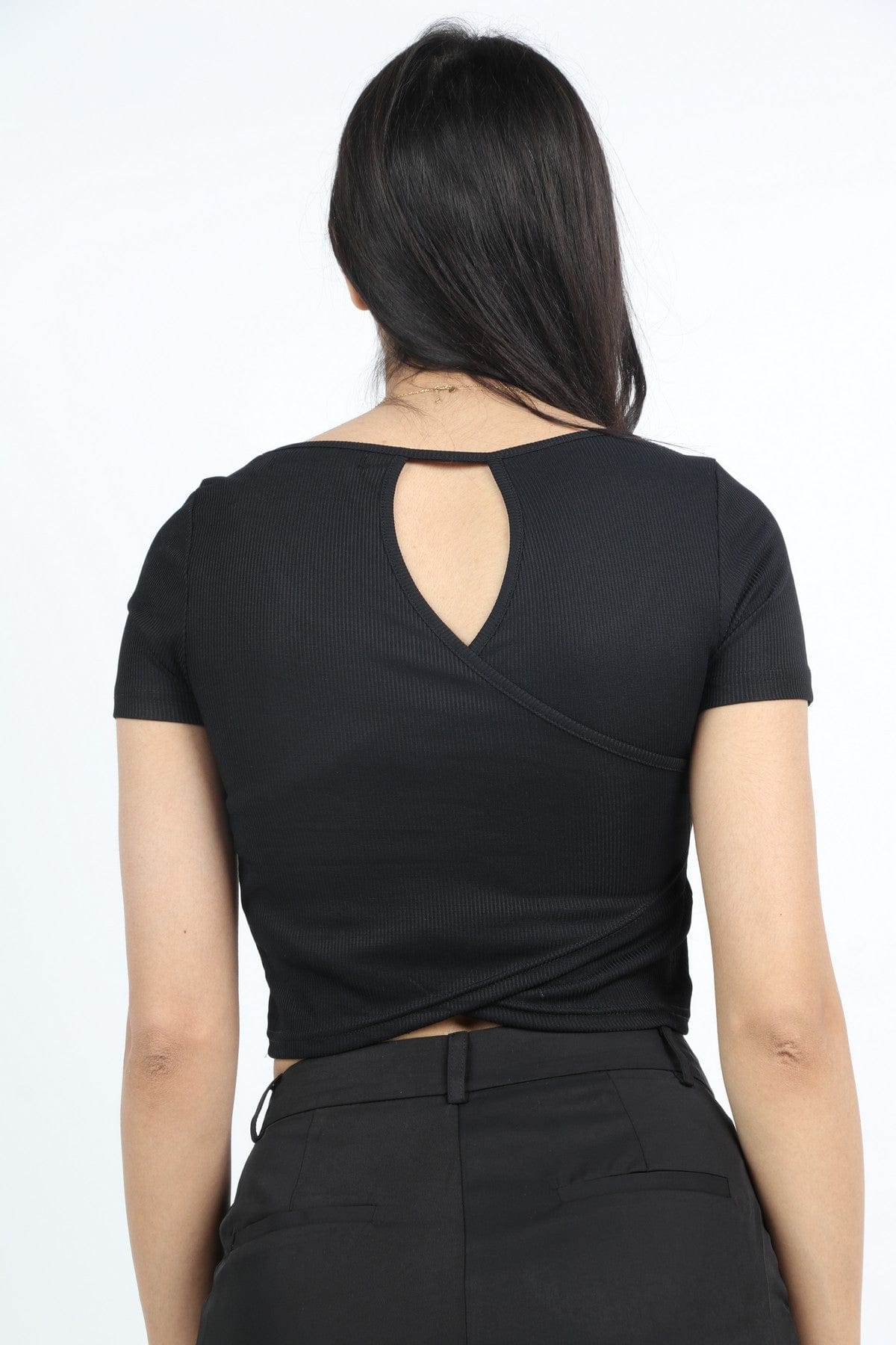 كيتشن بلوزة نص بطن كم قصير سادة نسائية