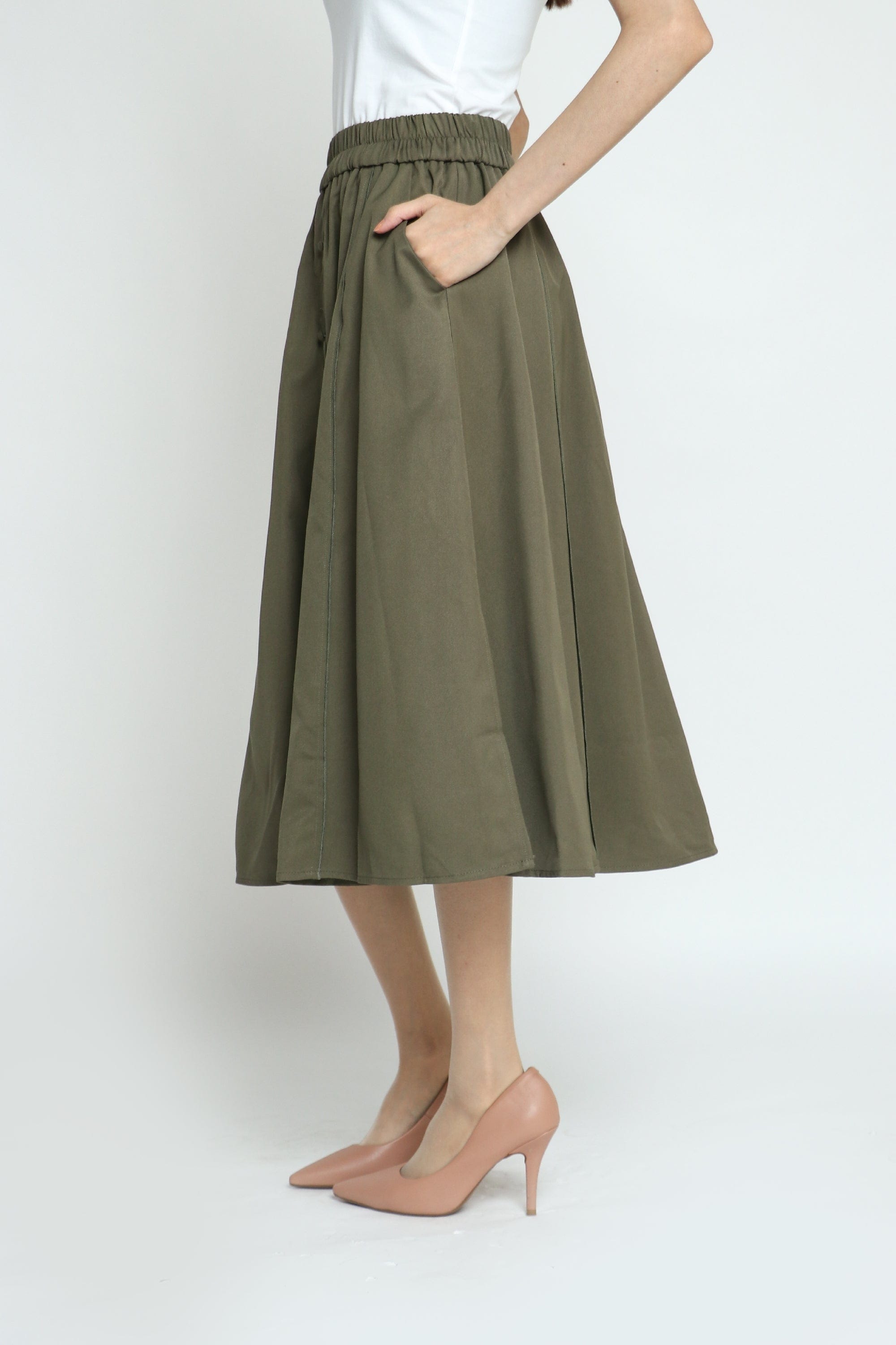 كيتشن تنورة ميدي سادة واسعة