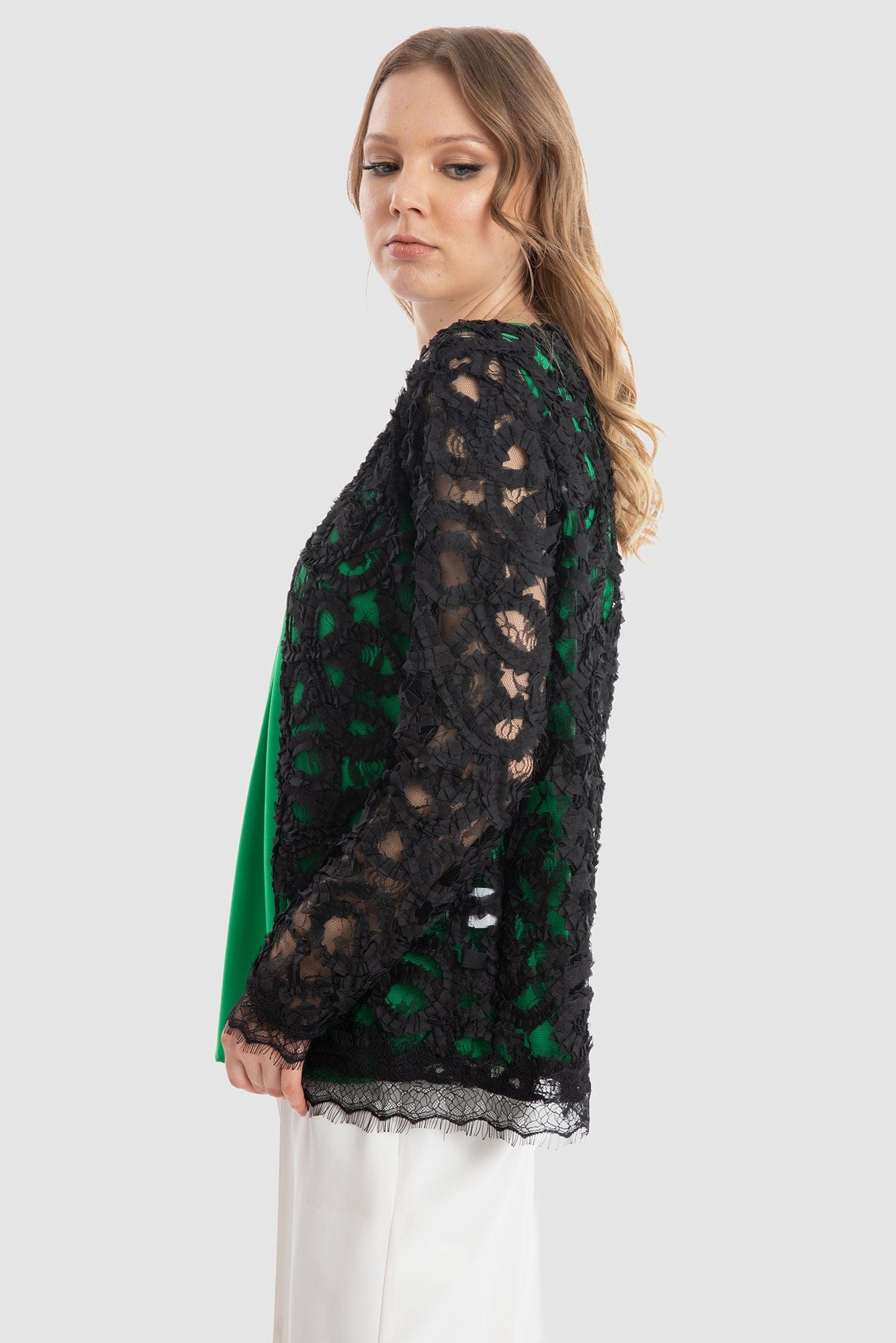 داليدرس جاكيت منقوش شفاف كم طويل نسائي أسود