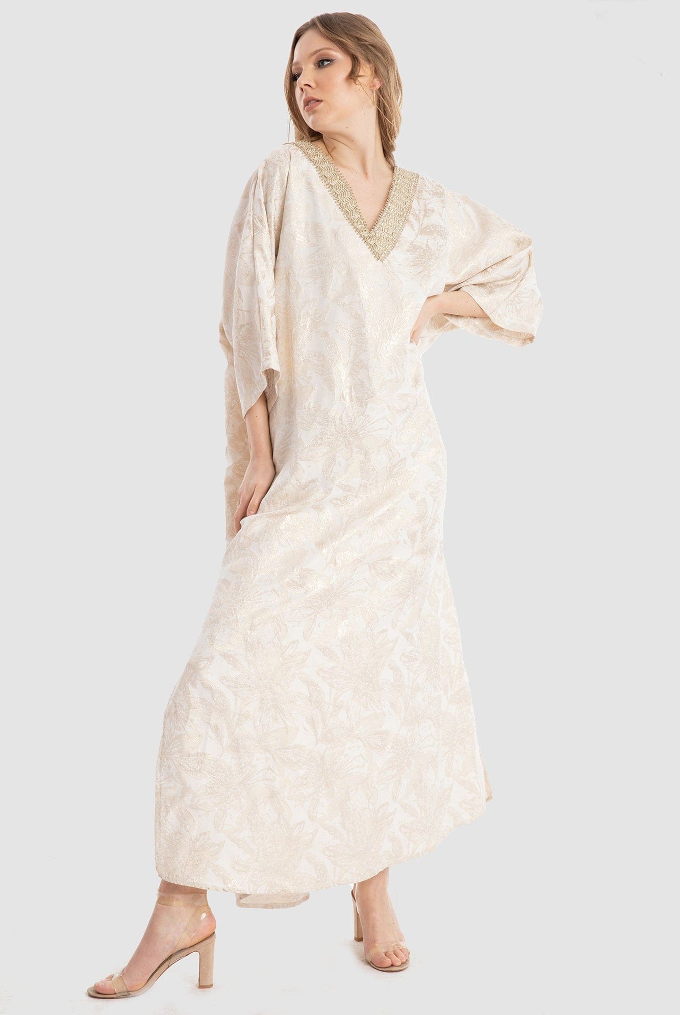 داليدرس قفطان منقوش بنقشة لامعة 3/4 كم بيج/ذهبي