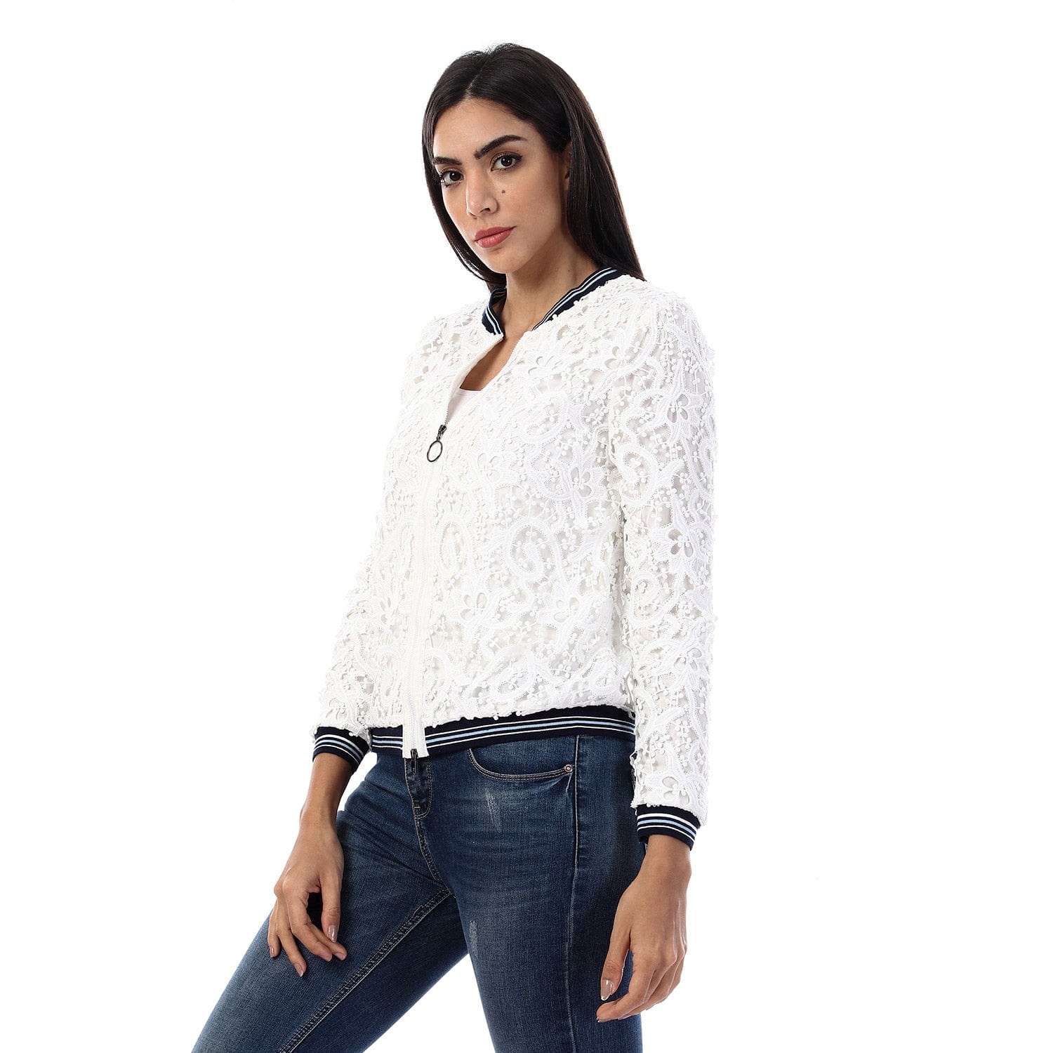 داليدرس جاكيت مخرم كم طويل مزين بالكرات نسائي أبيض/كحلي