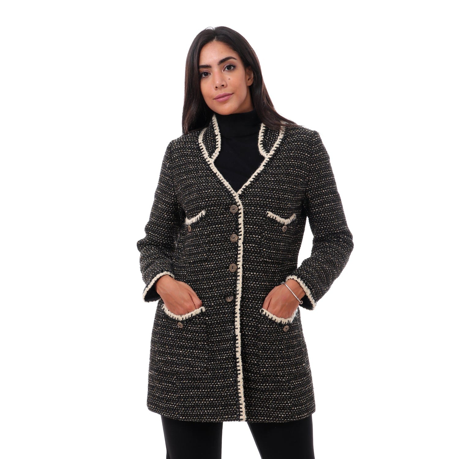 داليدرس جاكيت بخيوط متداخلة بأزرار أمامية كم طويل نسائي أسود/ذهبي