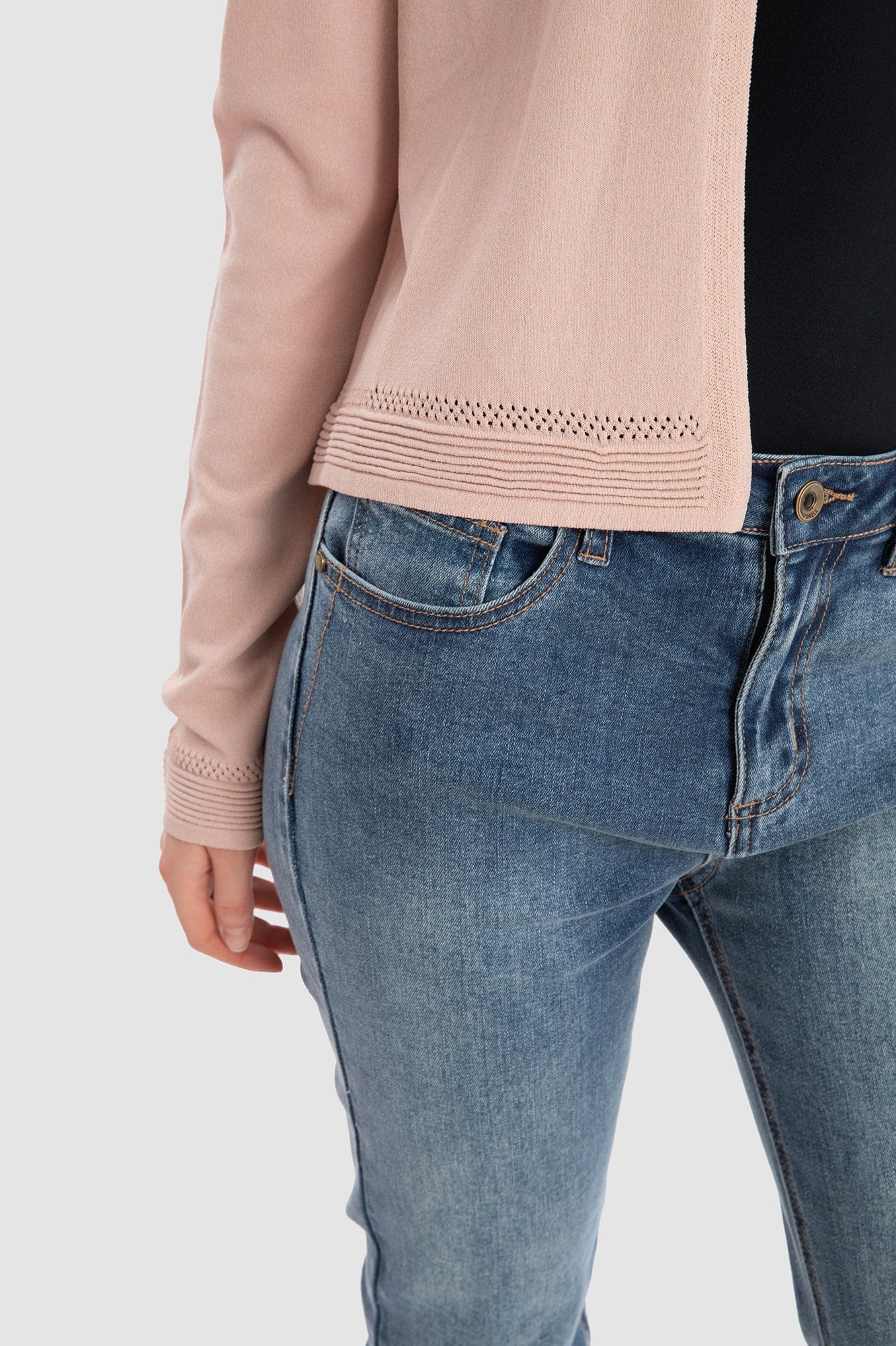 داليدرس كارديجان قصير مفتوح بزرار أمامي نسائي وردي فاتح