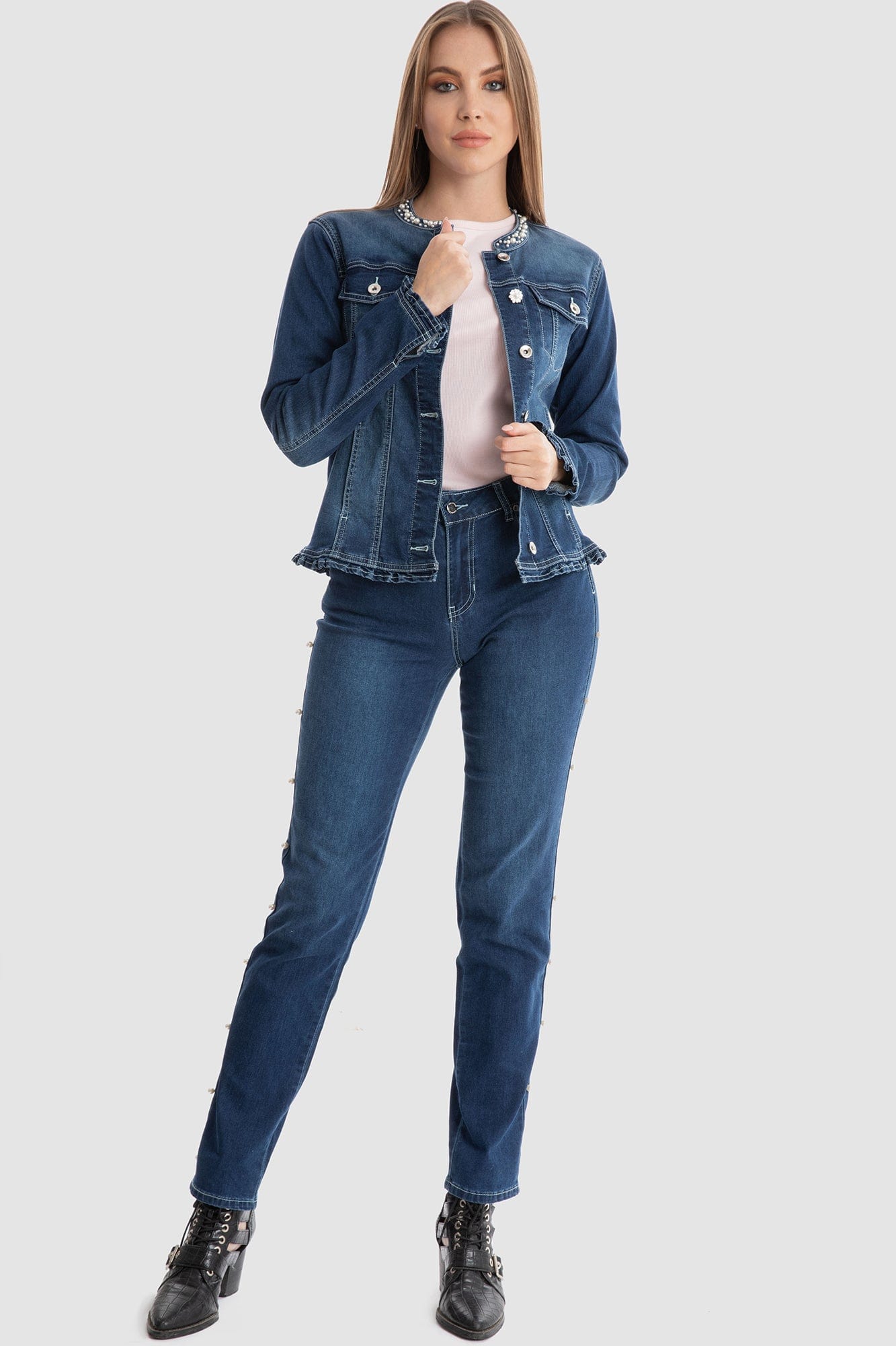 داليدرس جاكيت قصير جينز بأزرار أمامية أزرق فاتح