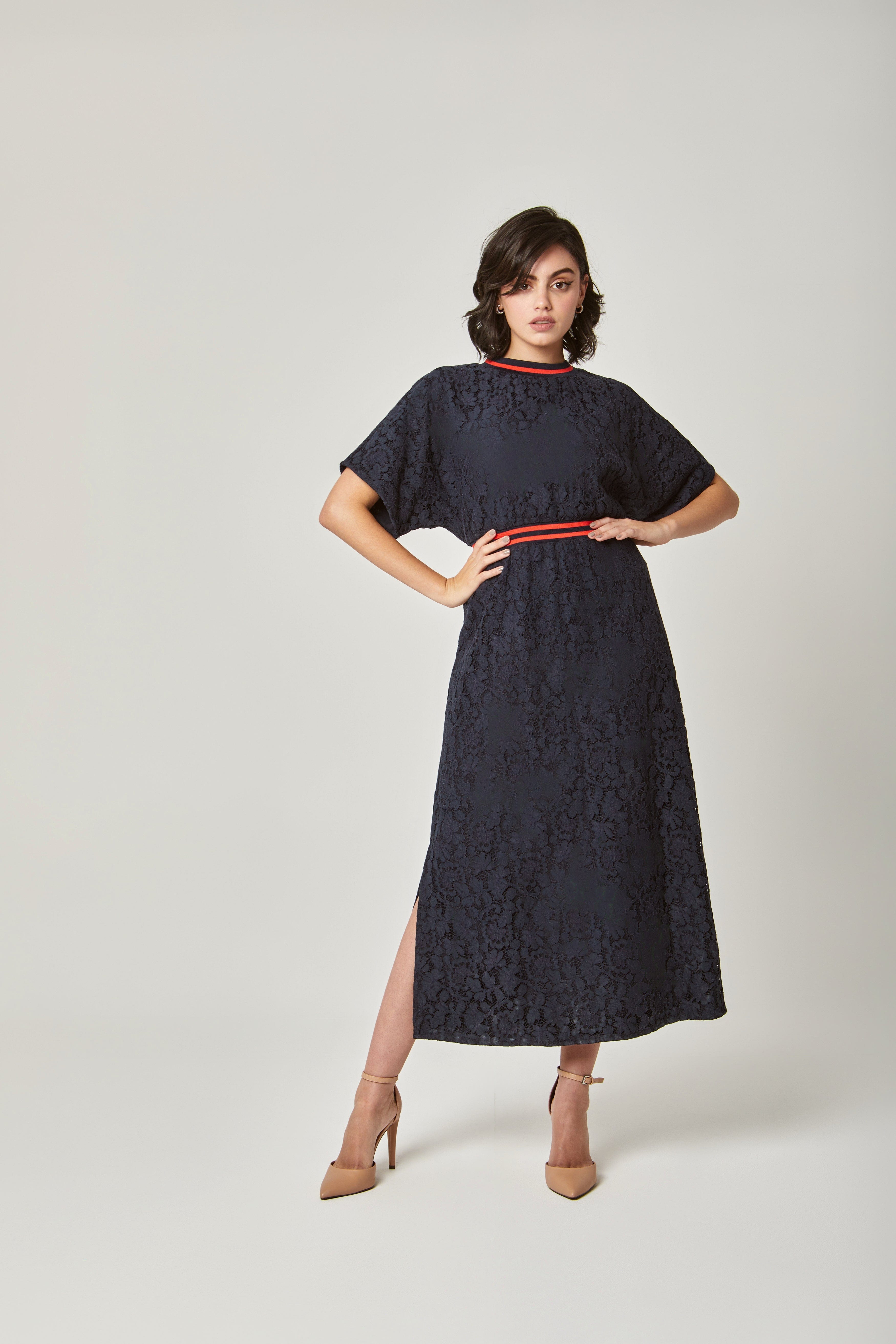 داليدرس فستان ميدي دانتيل مخصر بخطين على الخصر كم قصير نسائي أزرق داكن